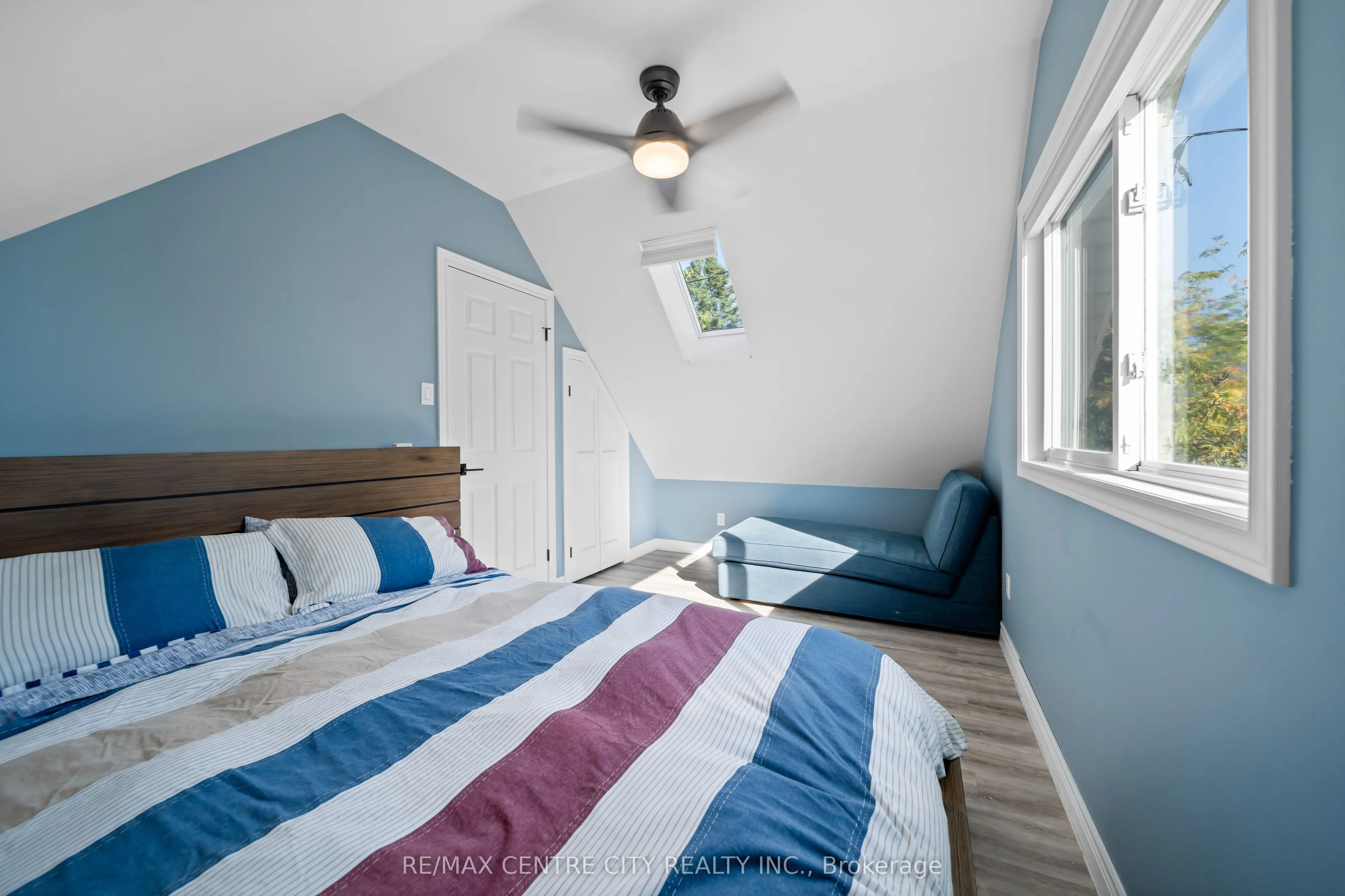 417 Edith Cavell Boulevard