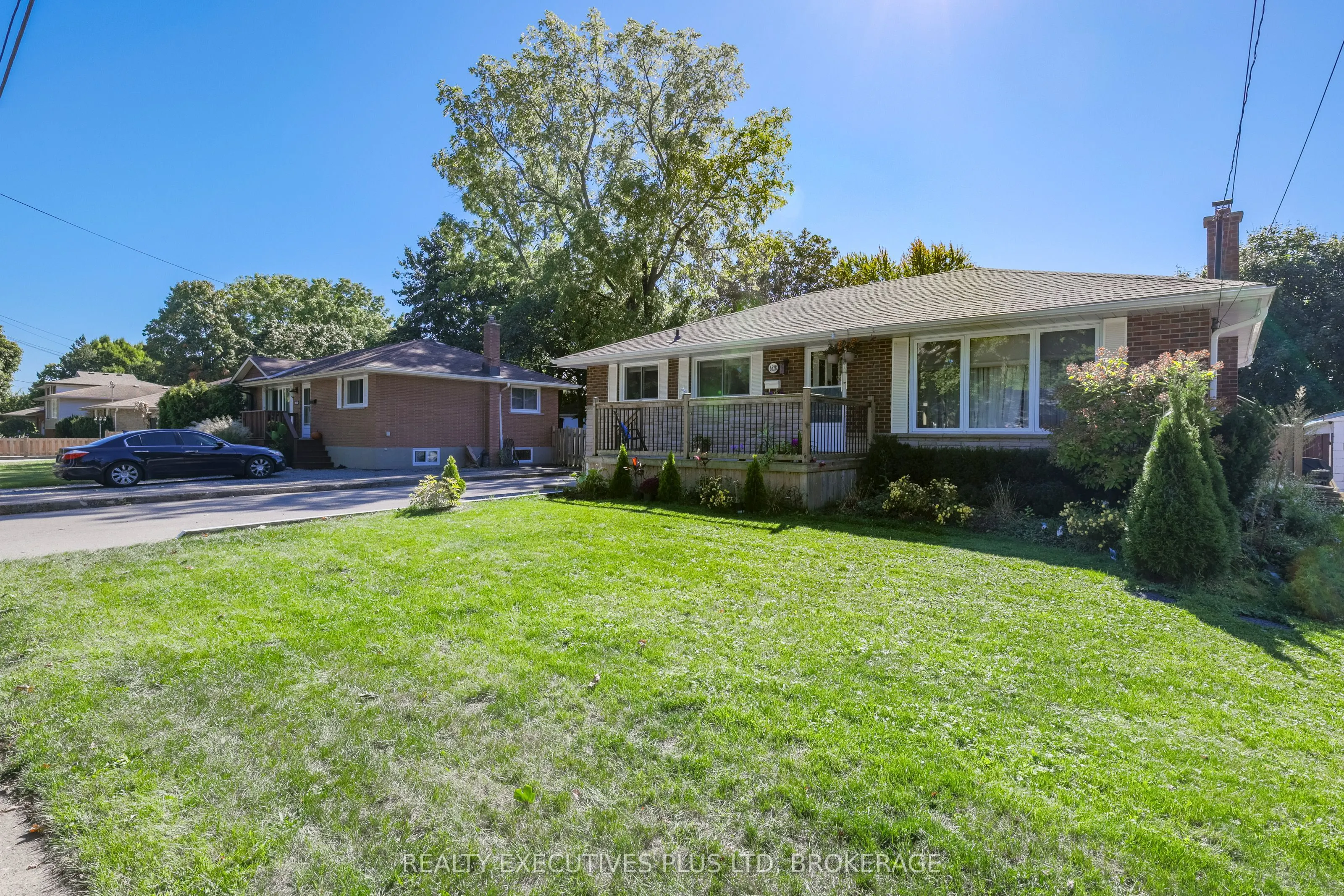 6528 STAMFORD GREEN Drive