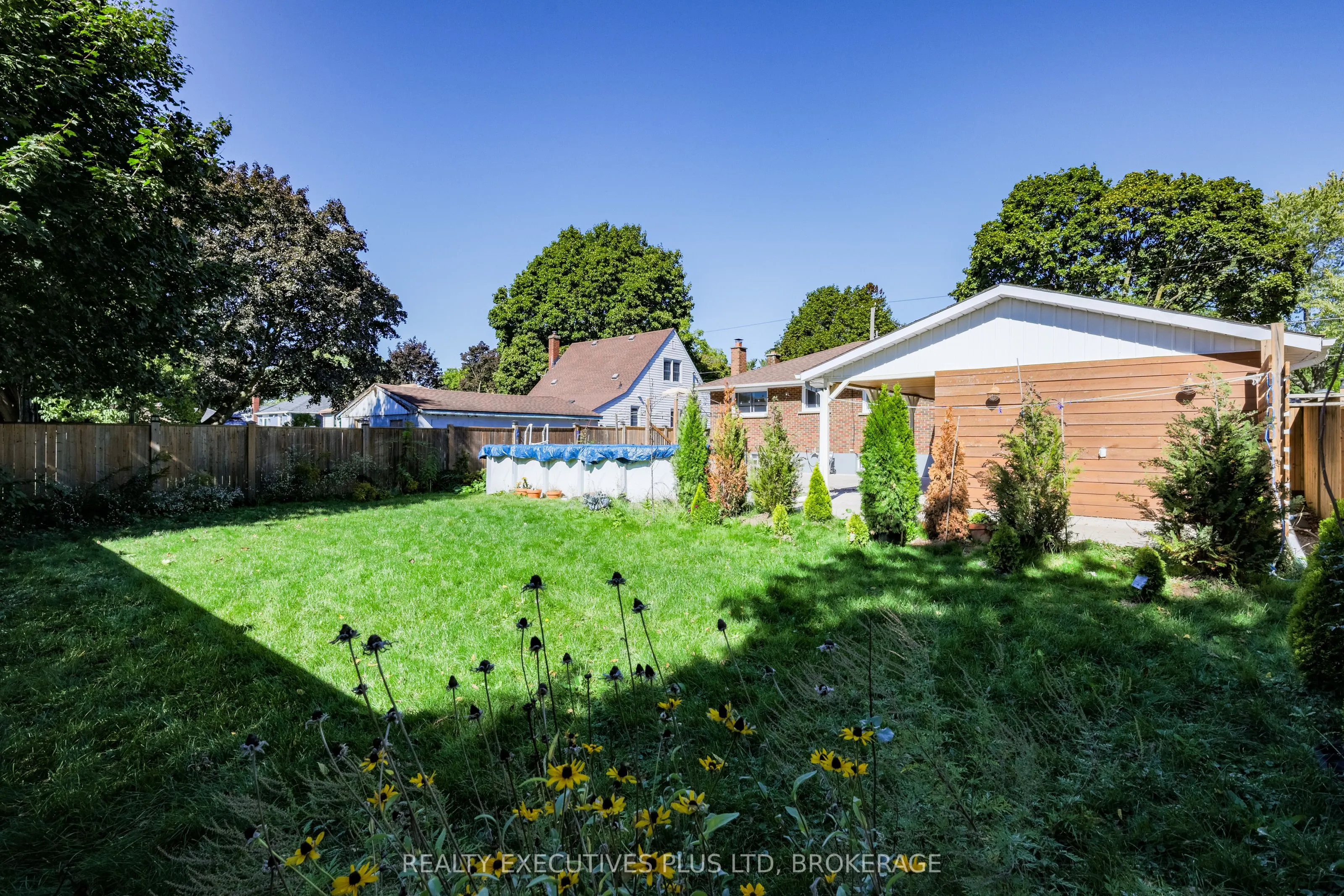 6528 STAMFORD GREEN Drive