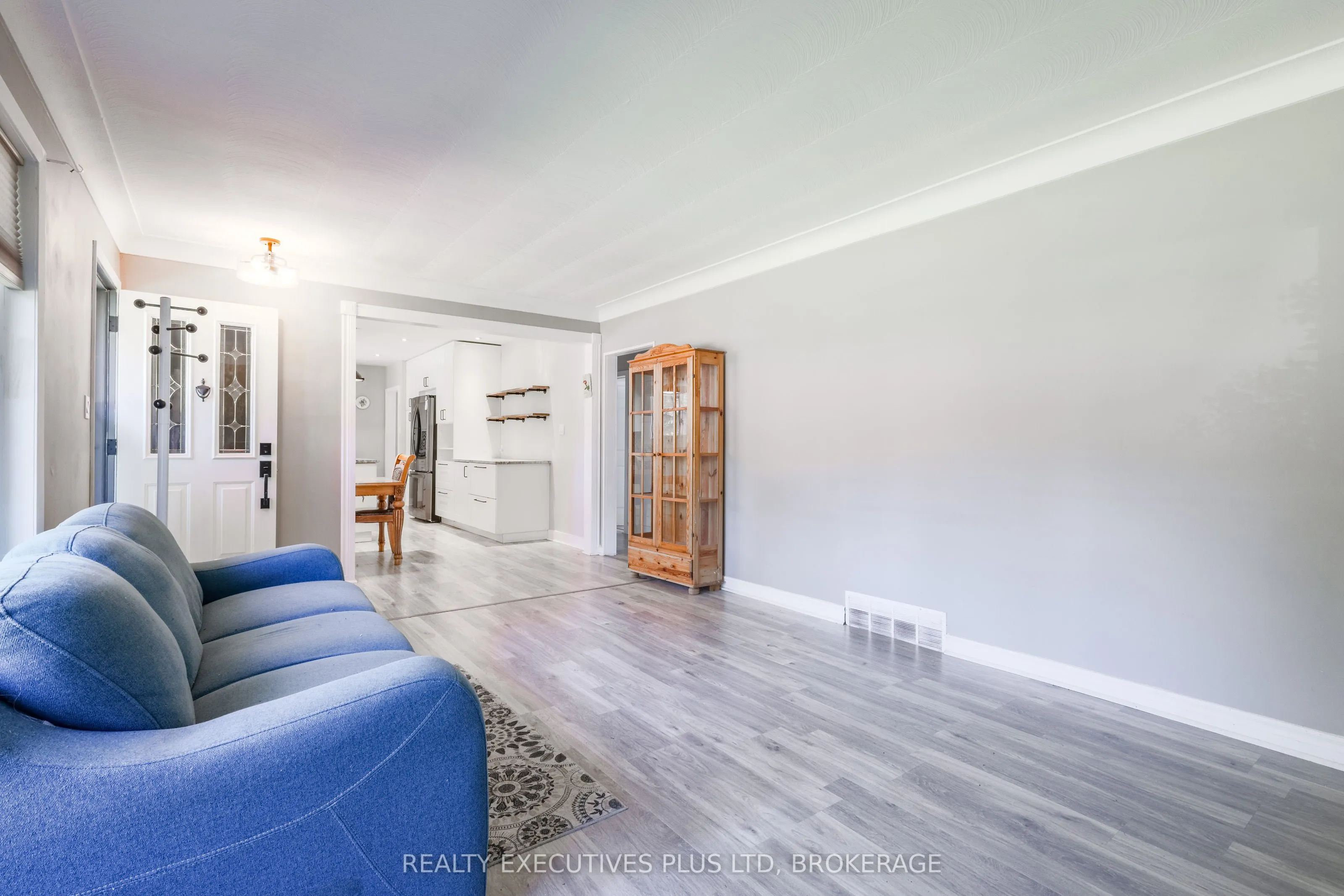 6528 STAMFORD GREEN Drive