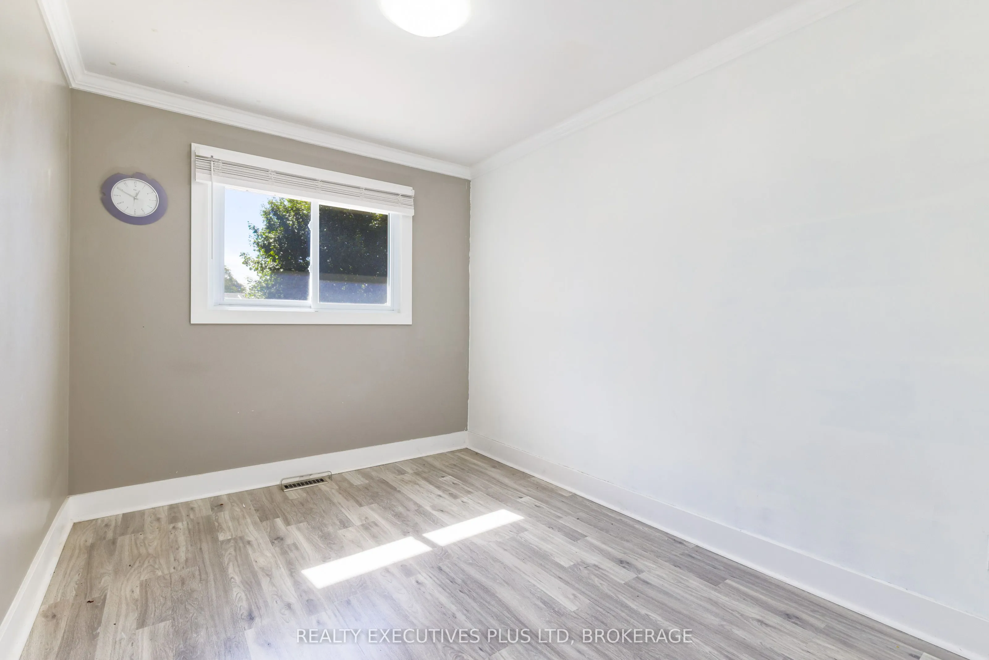 6528 STAMFORD GREEN Drive