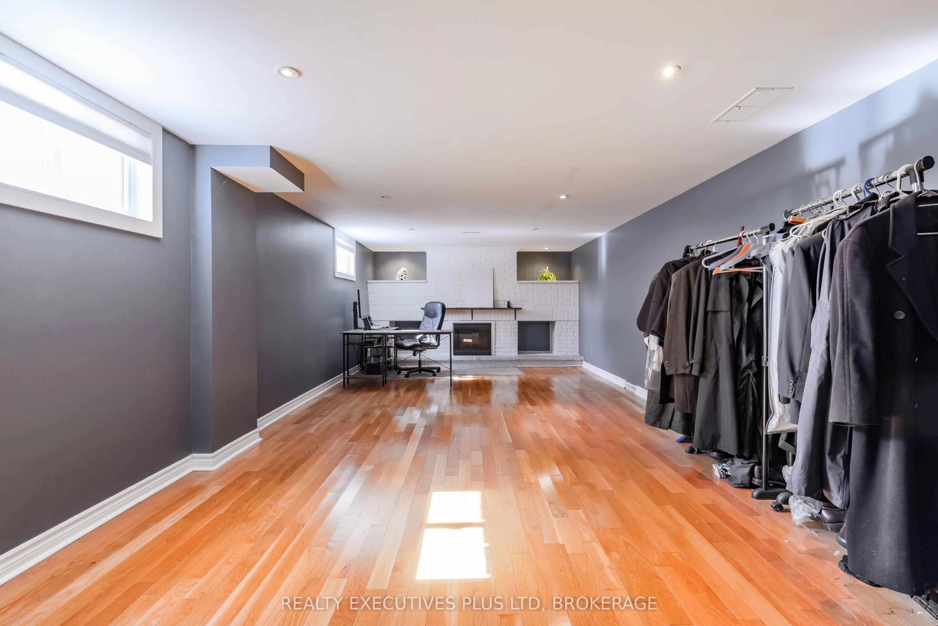 6528 STAMFORD GREEN Drive