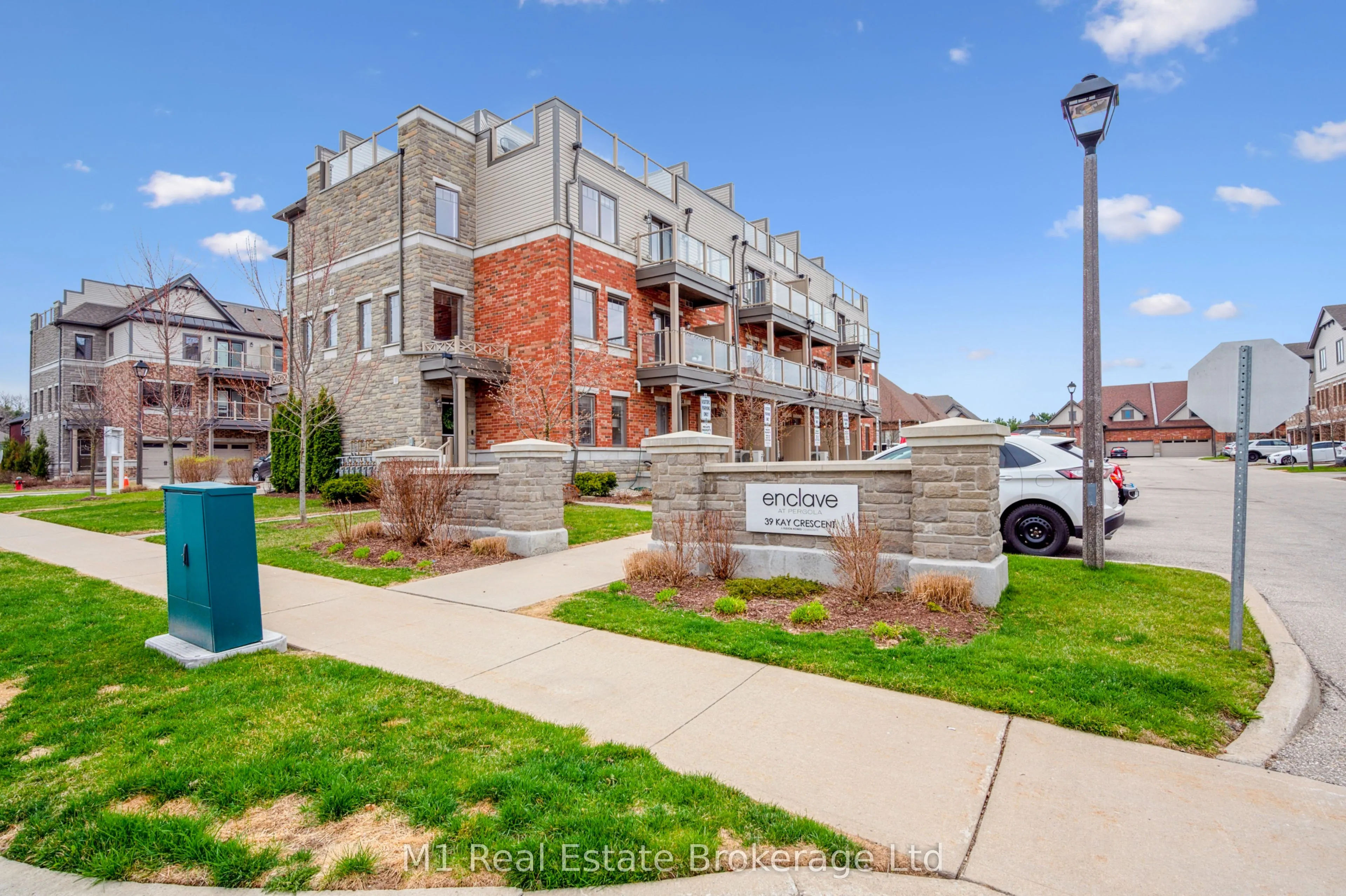 39 Kay Crescent, #34
