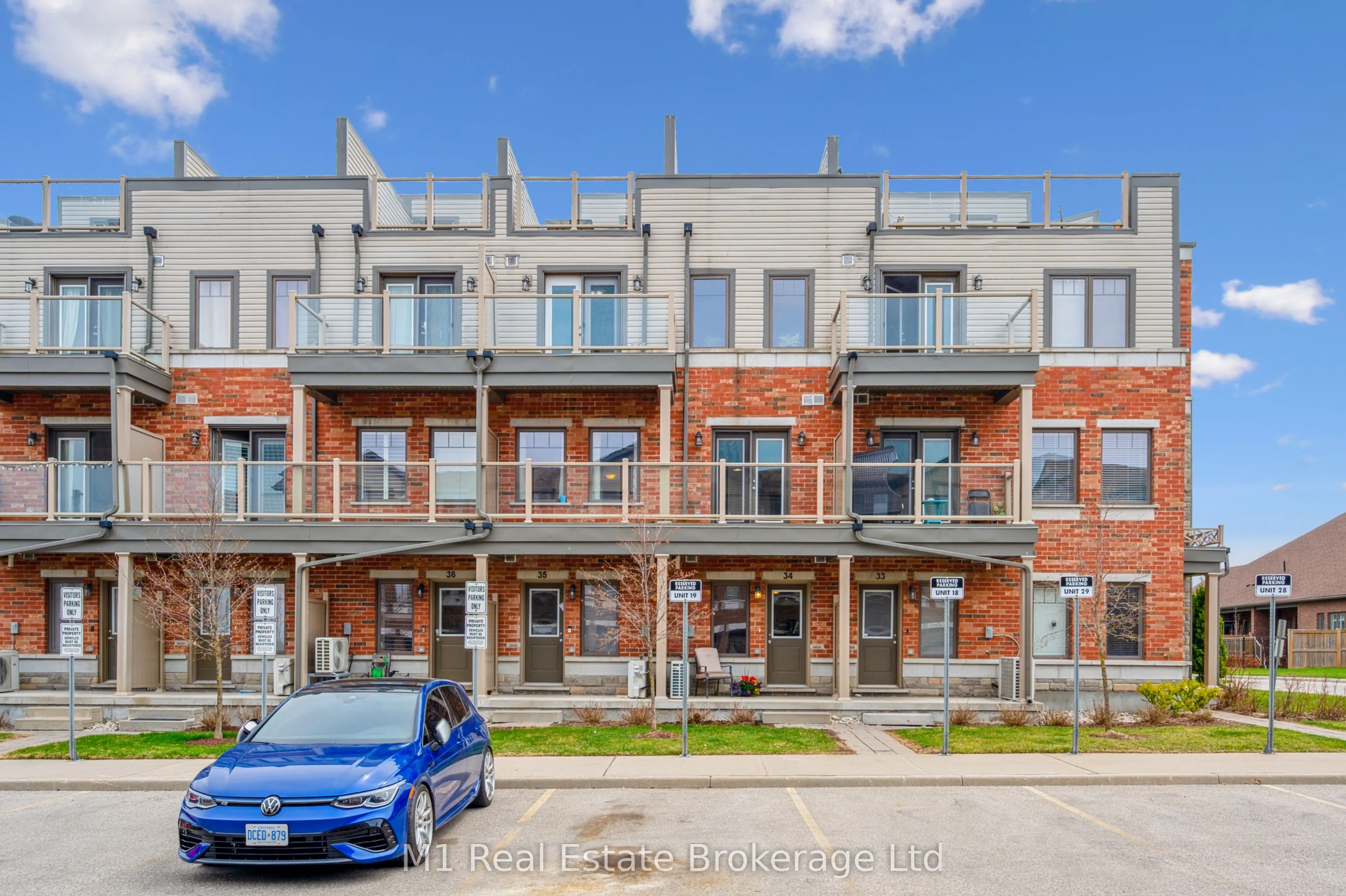 39 Kay Crescent, #34