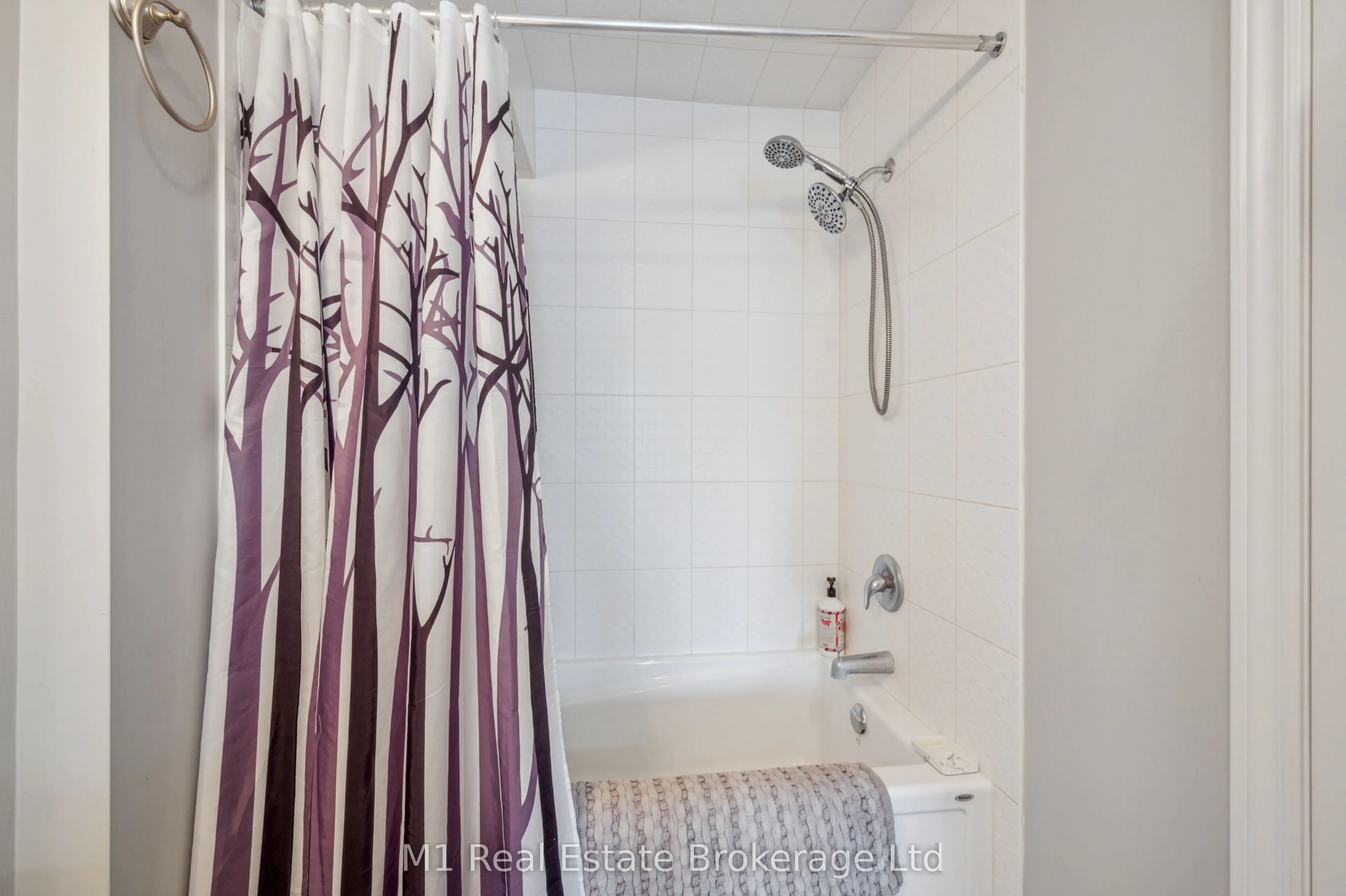 39 Kay Crescent, #34