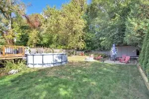 21 FOSTER Avenue W