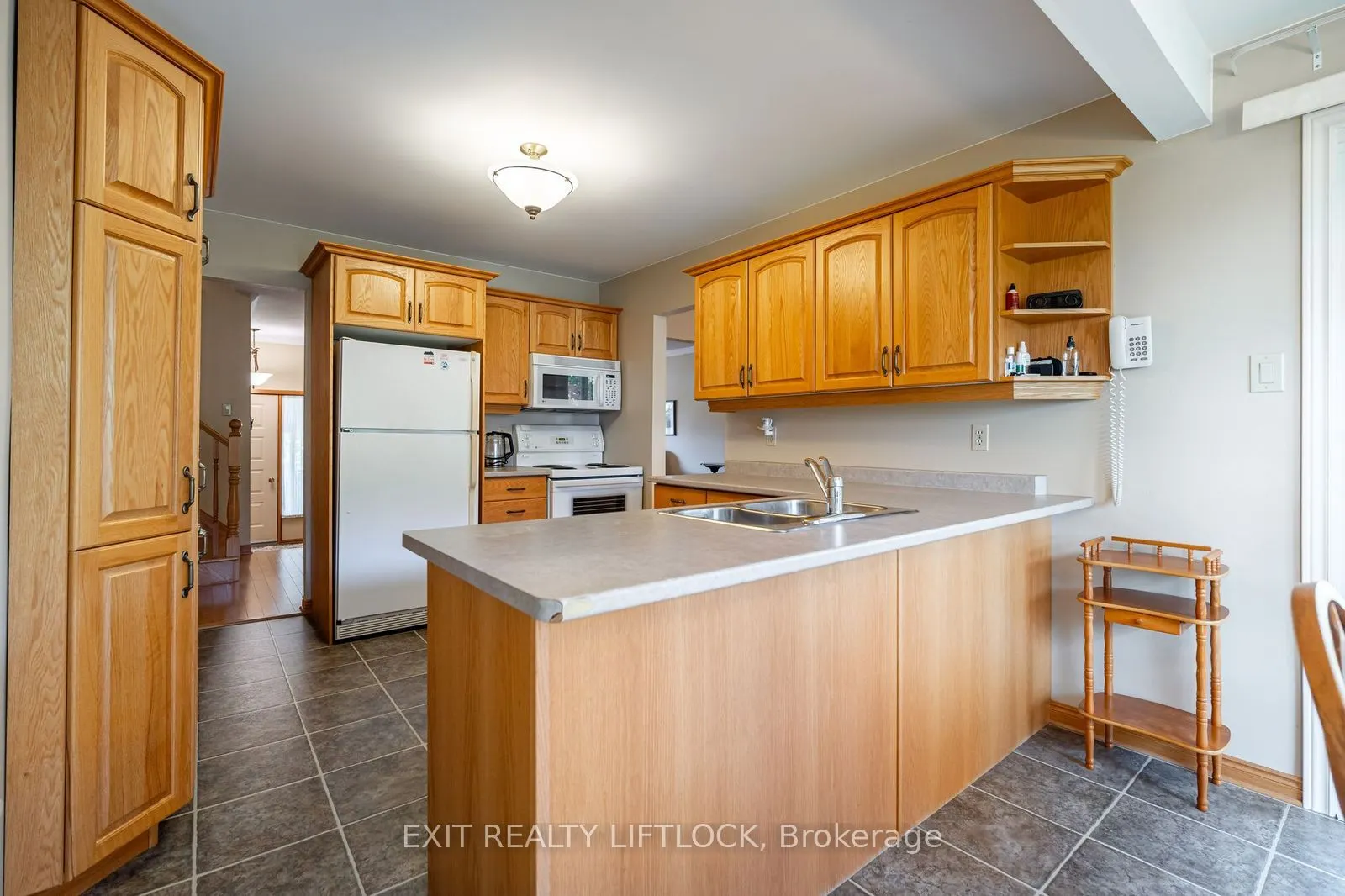 962 Golfview Road