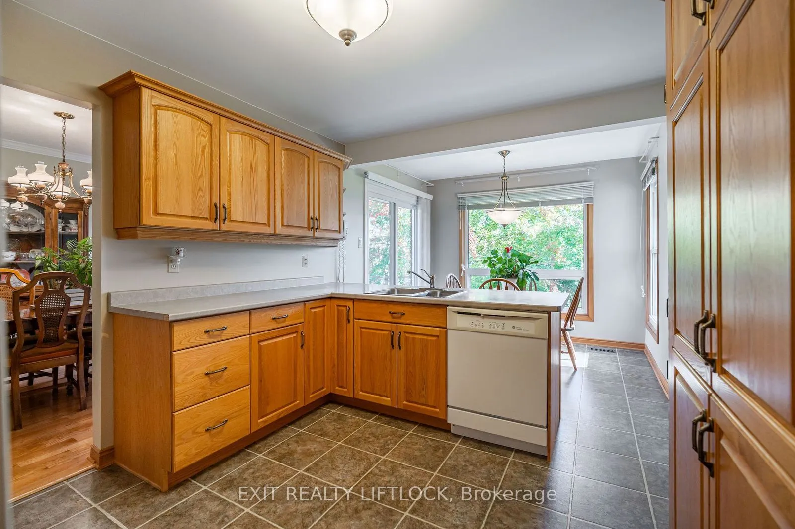 962 Golfview Road