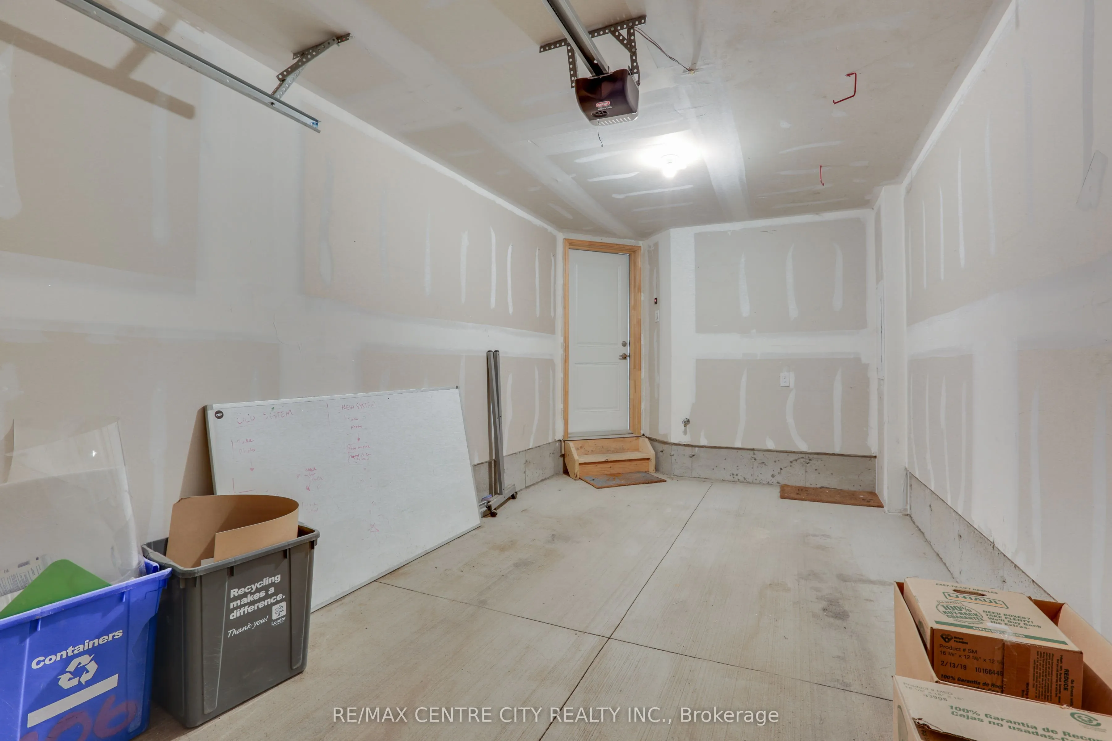 2070 Meadowgate Boulevard, #106