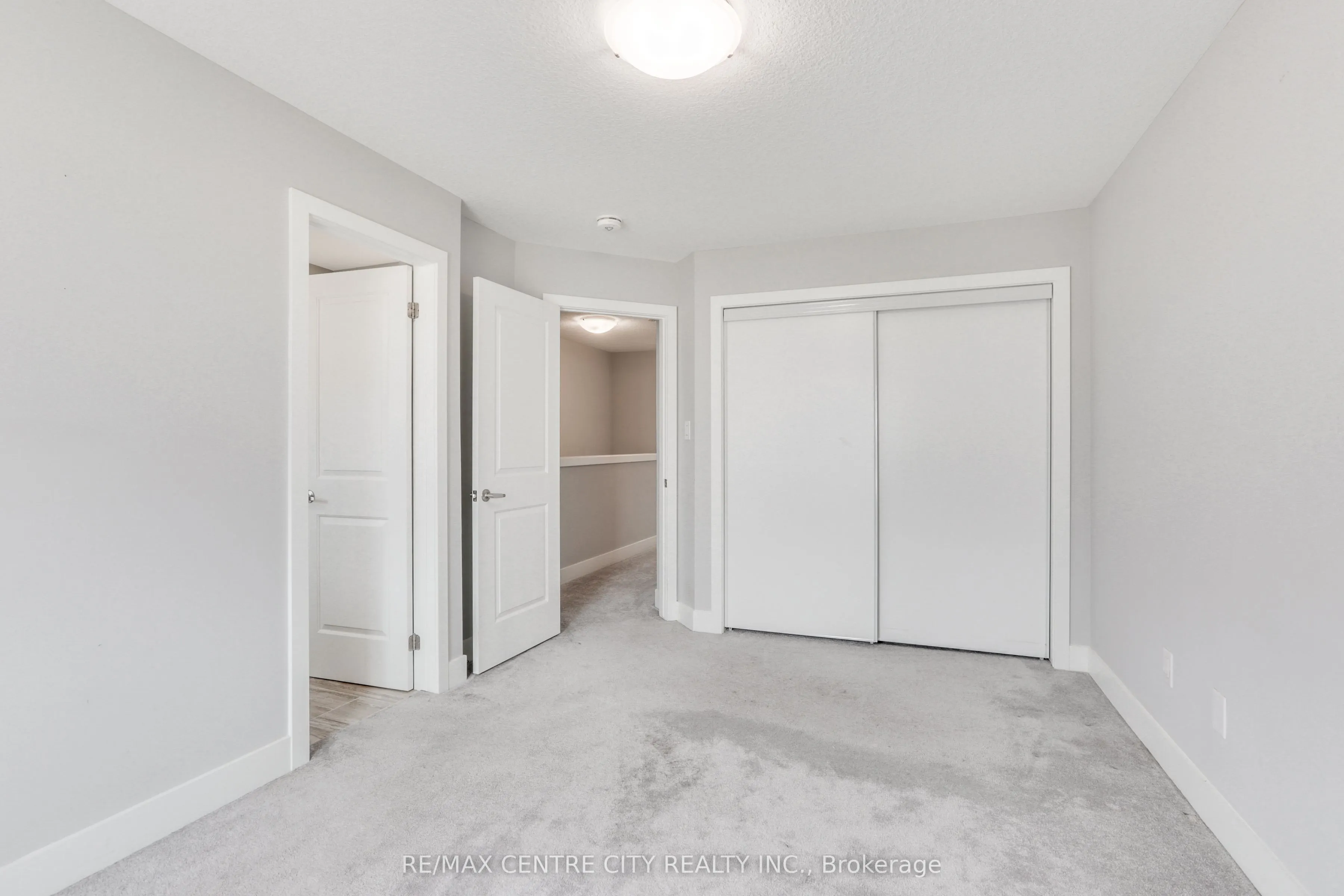 2070 Meadowgate Boulevard, #106