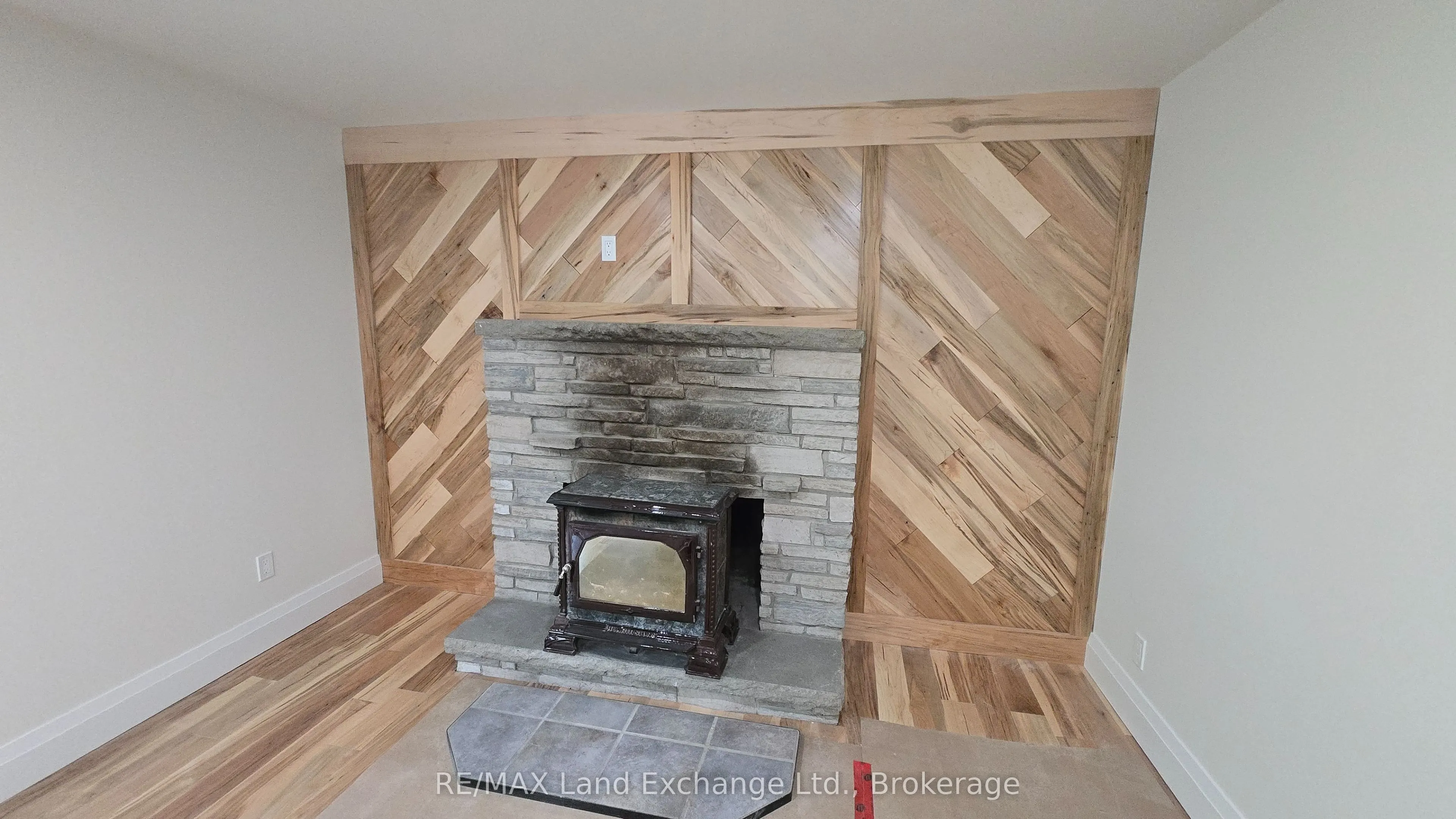 325 Ojibwa Trail