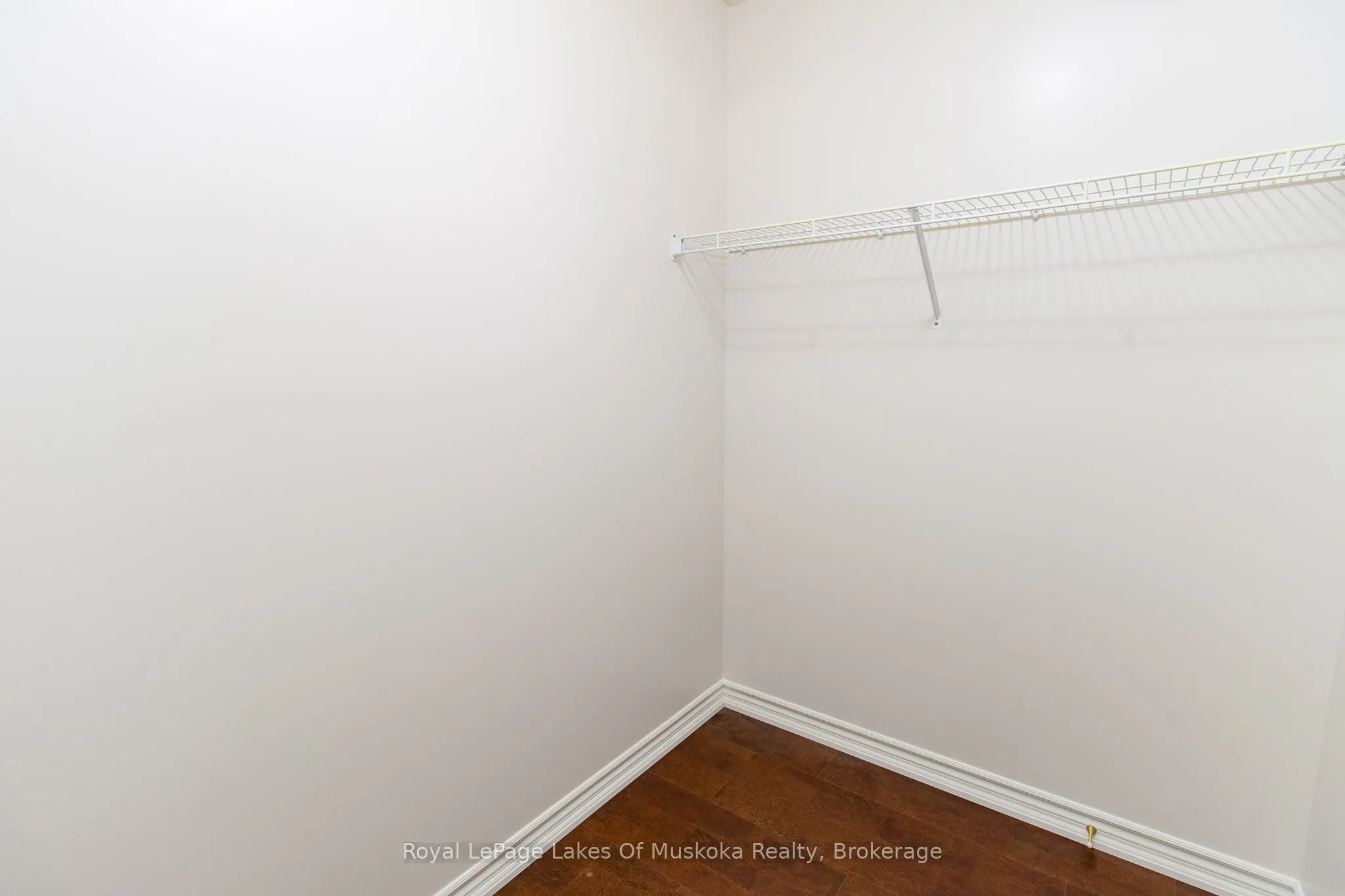 24 Ontario Street, #110