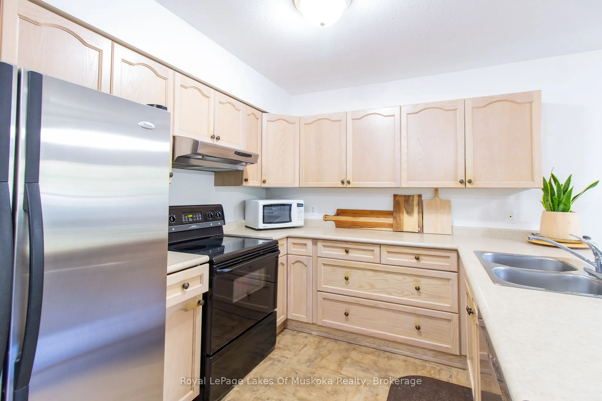24 Ontario Street, #110
