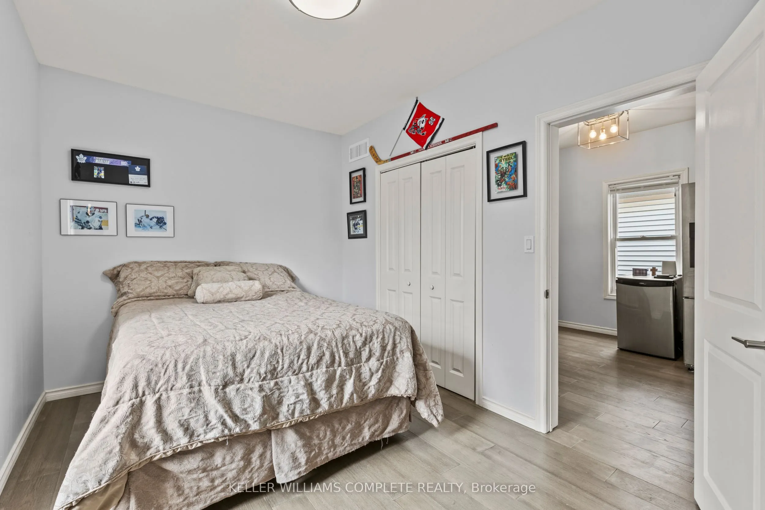 55 Albert Street W