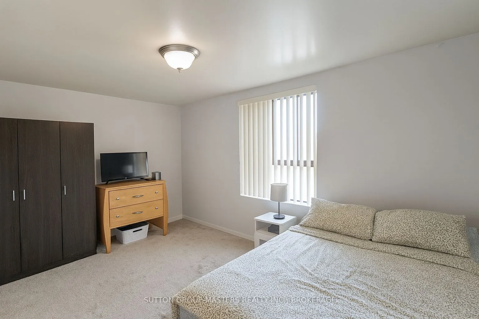 334 Queen Mary Road, #404