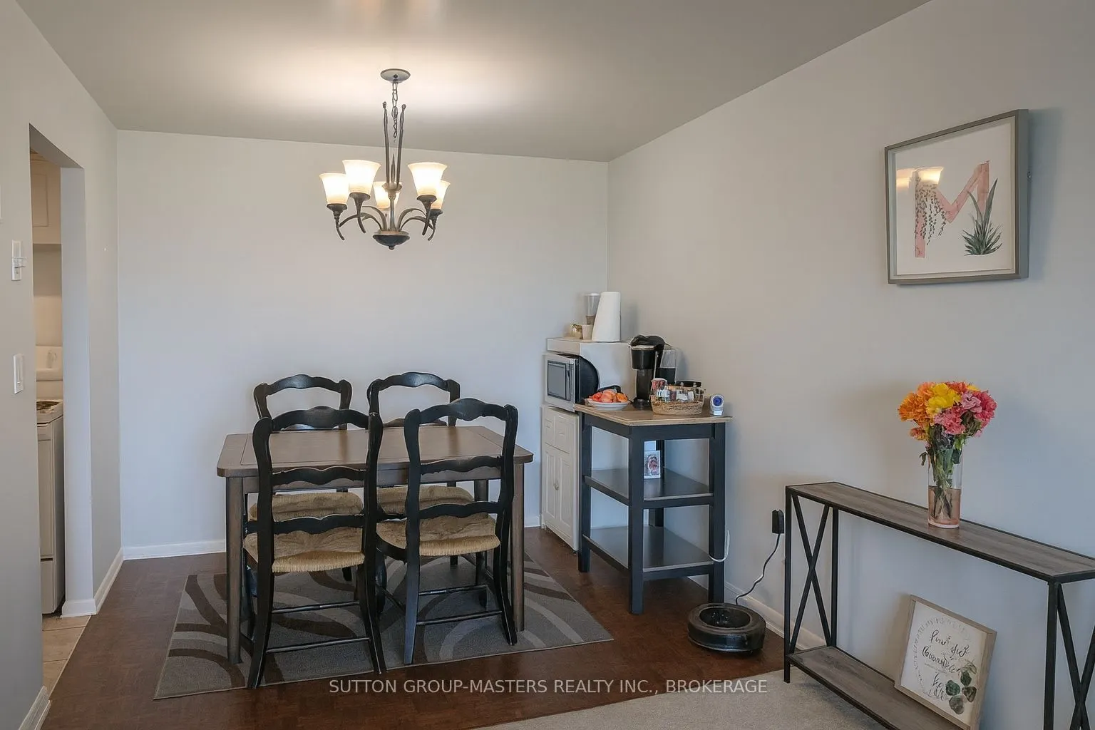 334 Queen Mary Road, #404