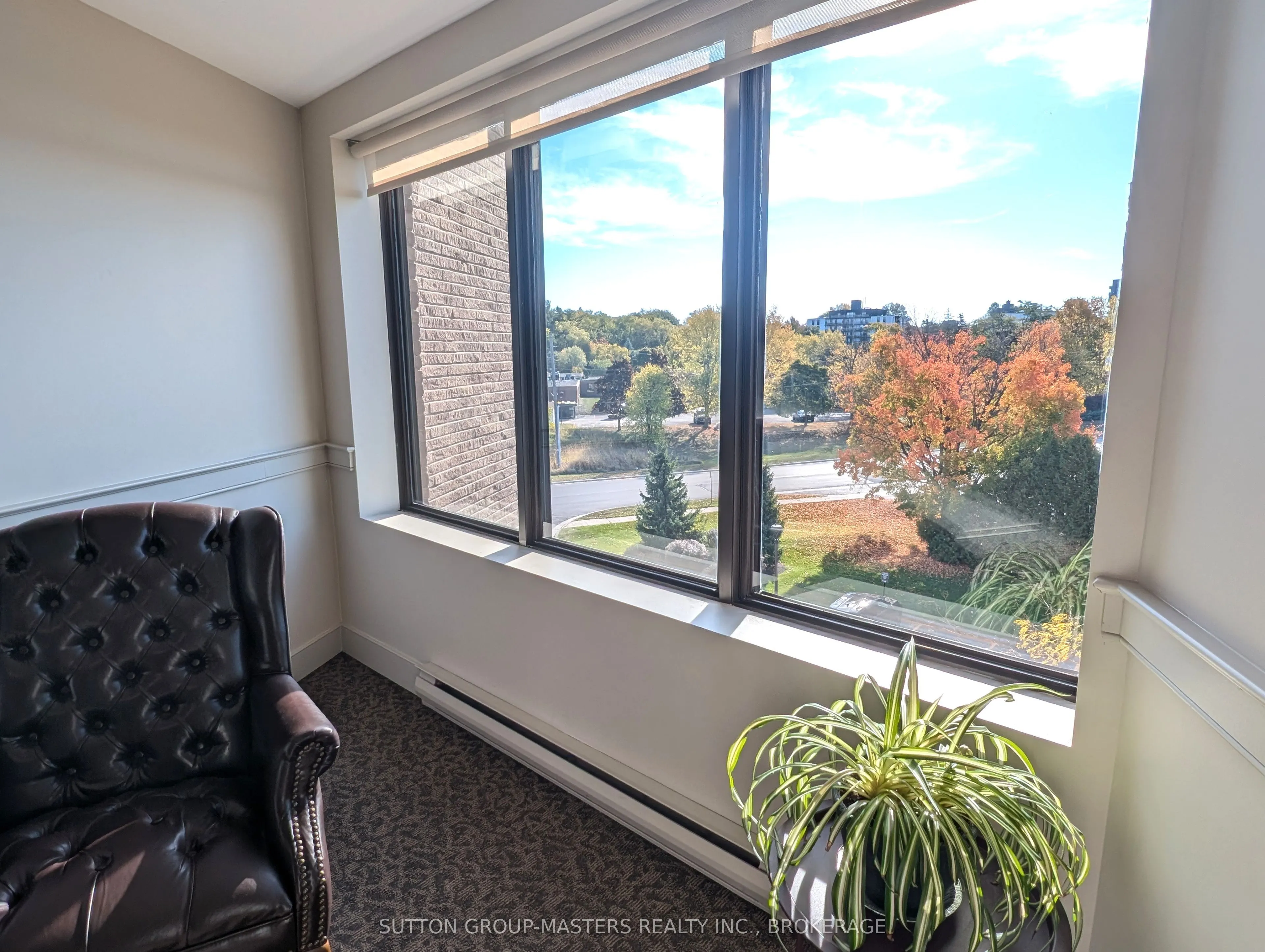 334 Queen Mary Road, #404