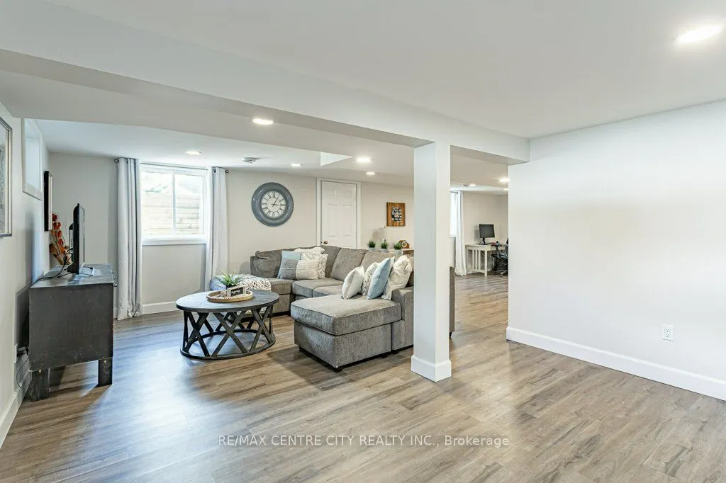 194 Appin Road