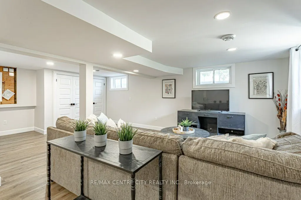 194 Appin Road