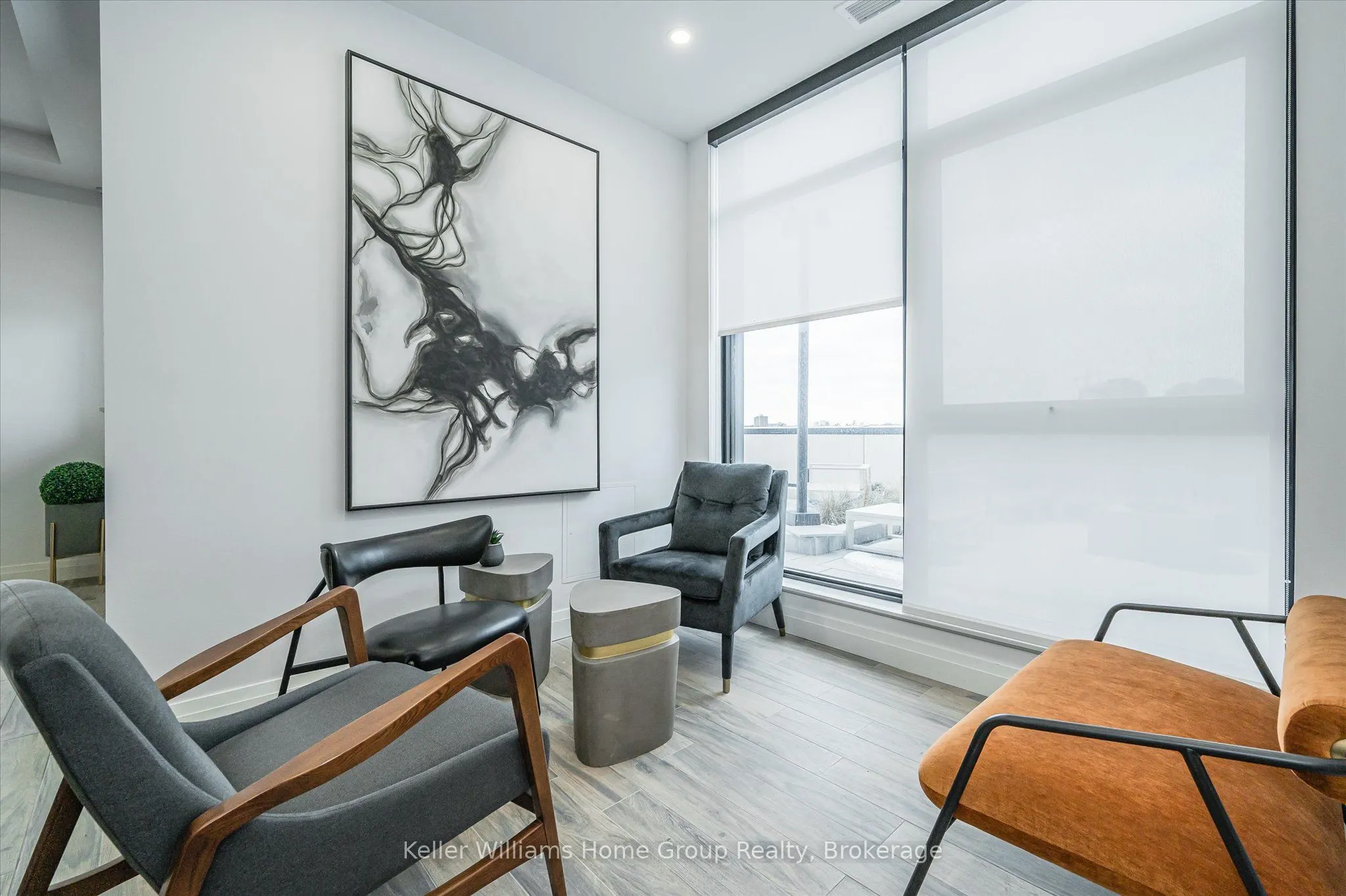 181 King Street S, #1105