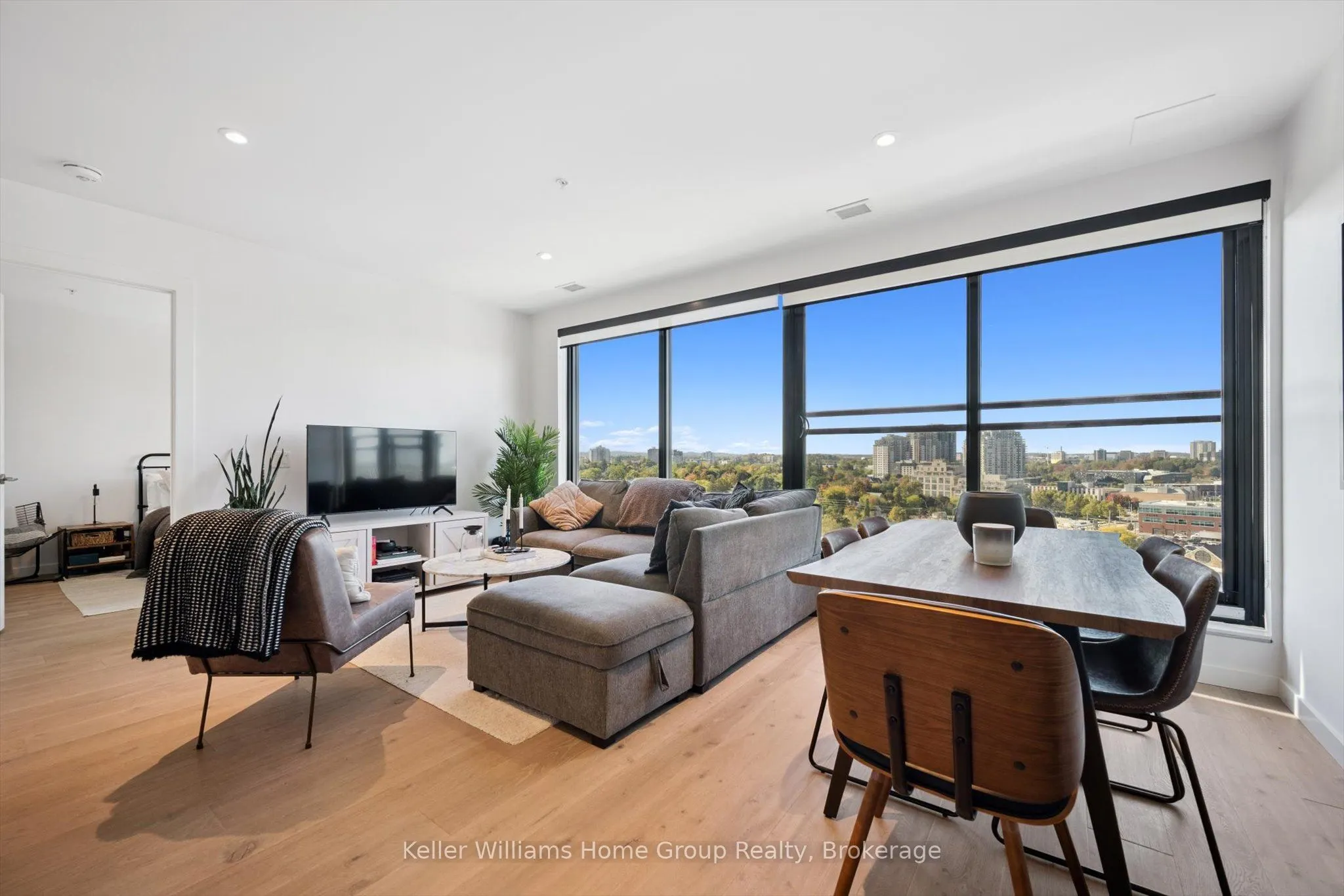 181 King Street S, #1105
