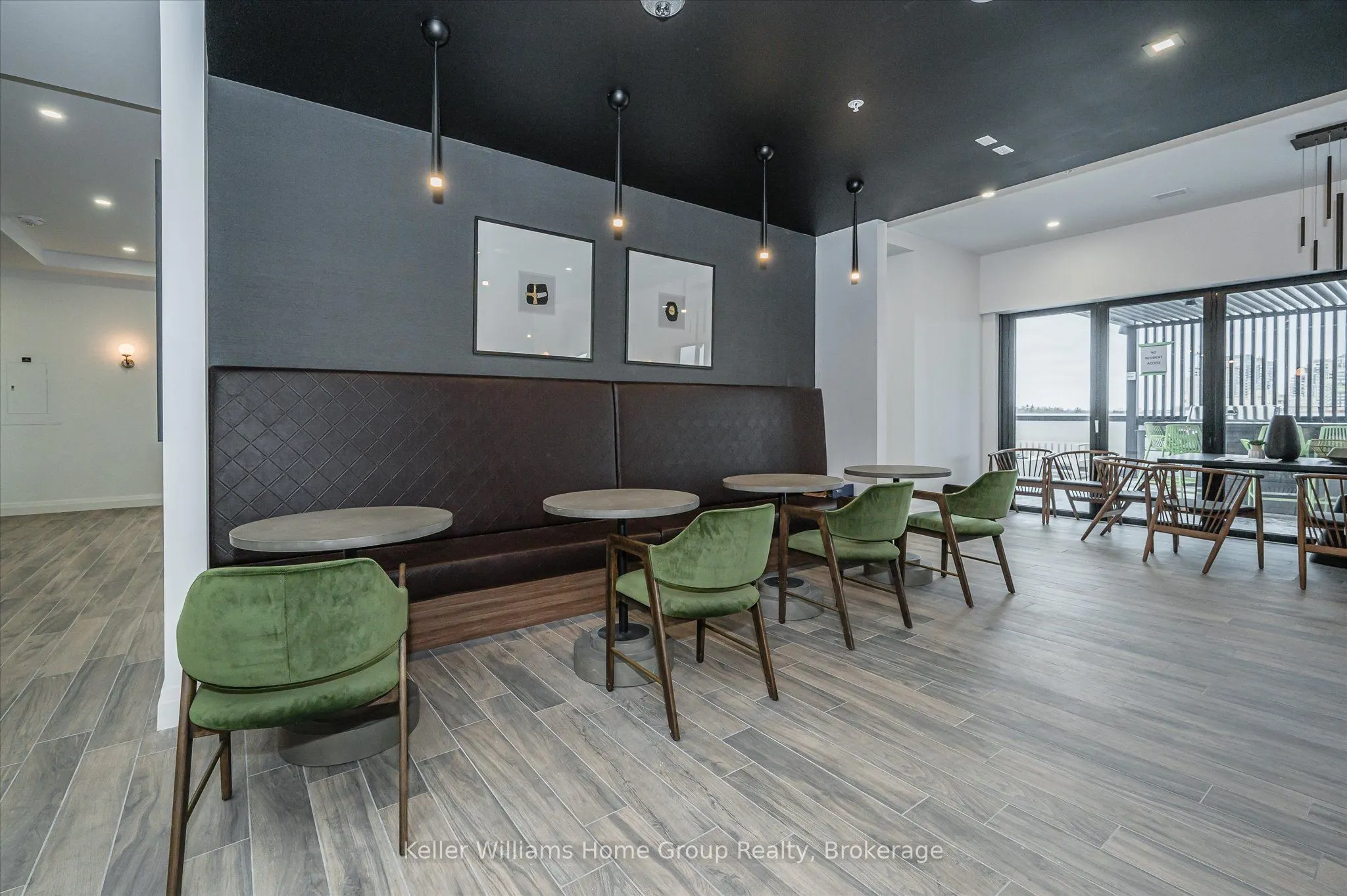 181 King Street S, #1105