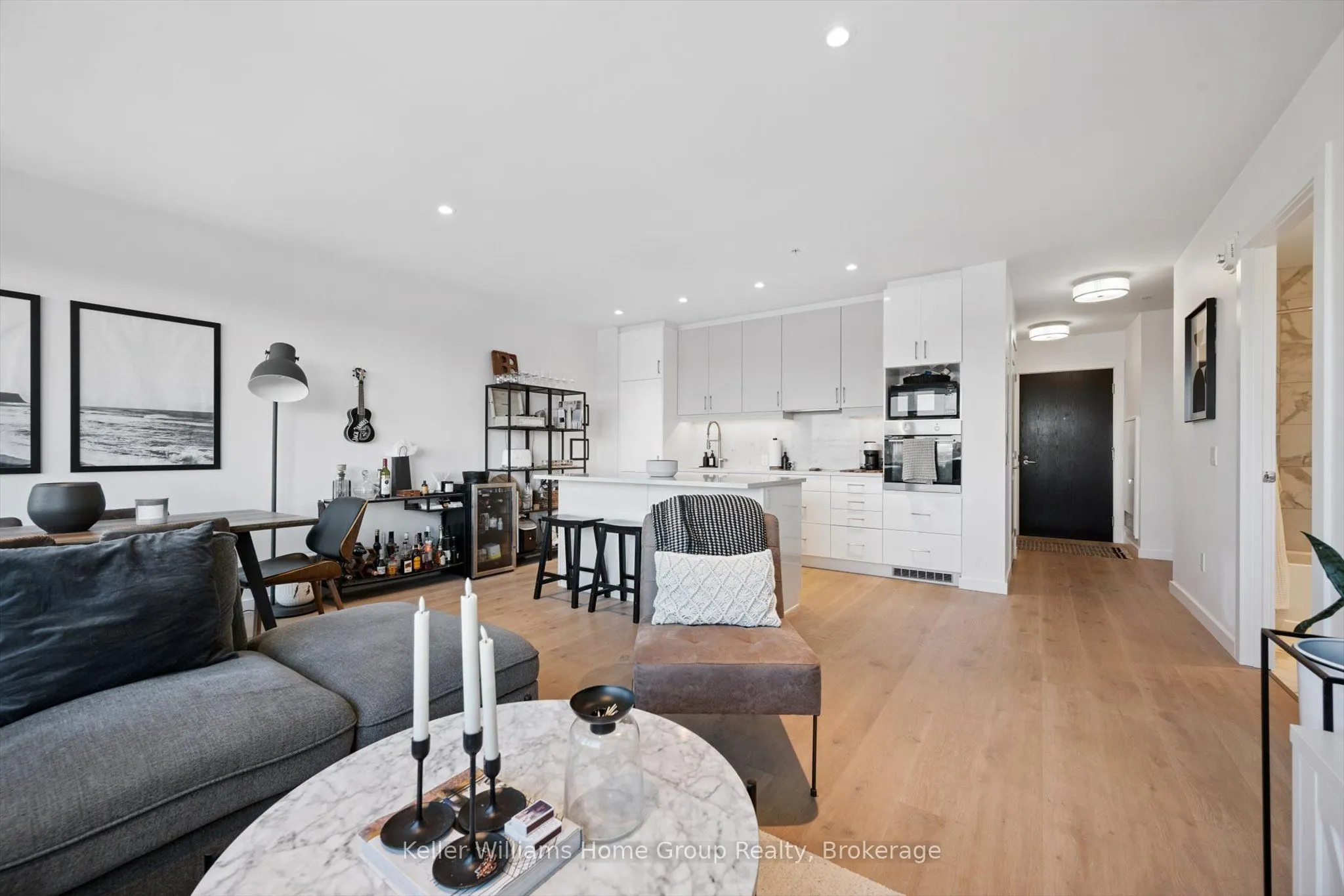 181 King Street S, #1105
