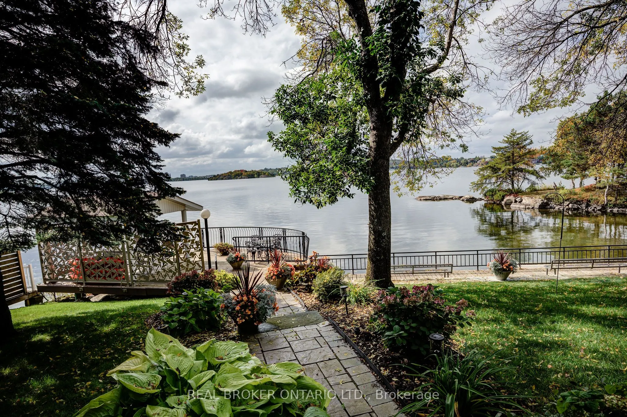 867 Admiral Drive