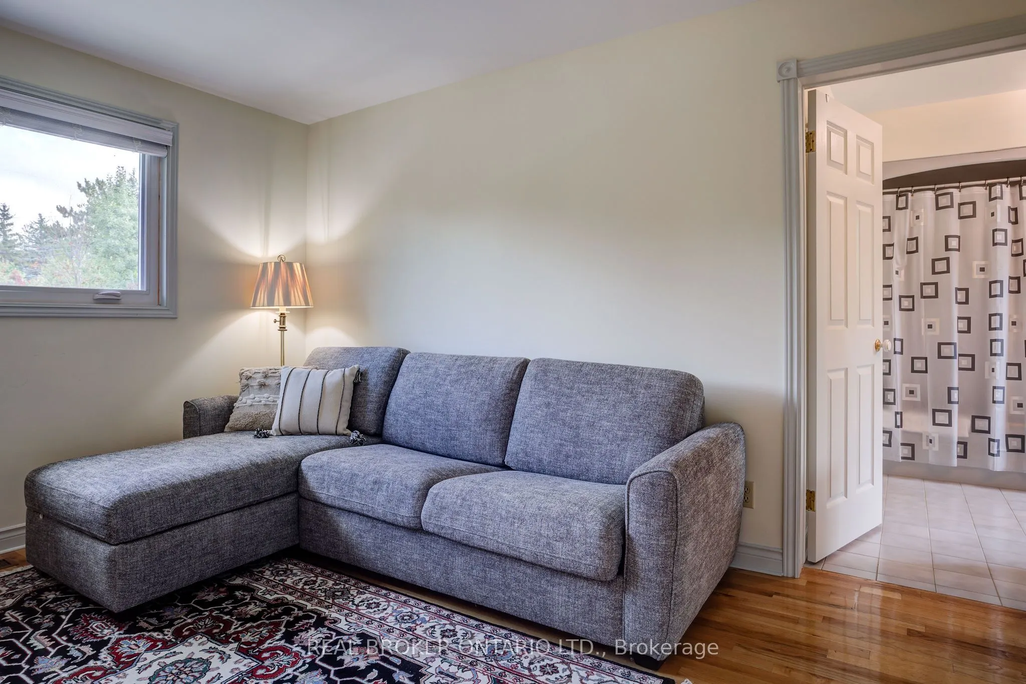 867 Admiral Drive