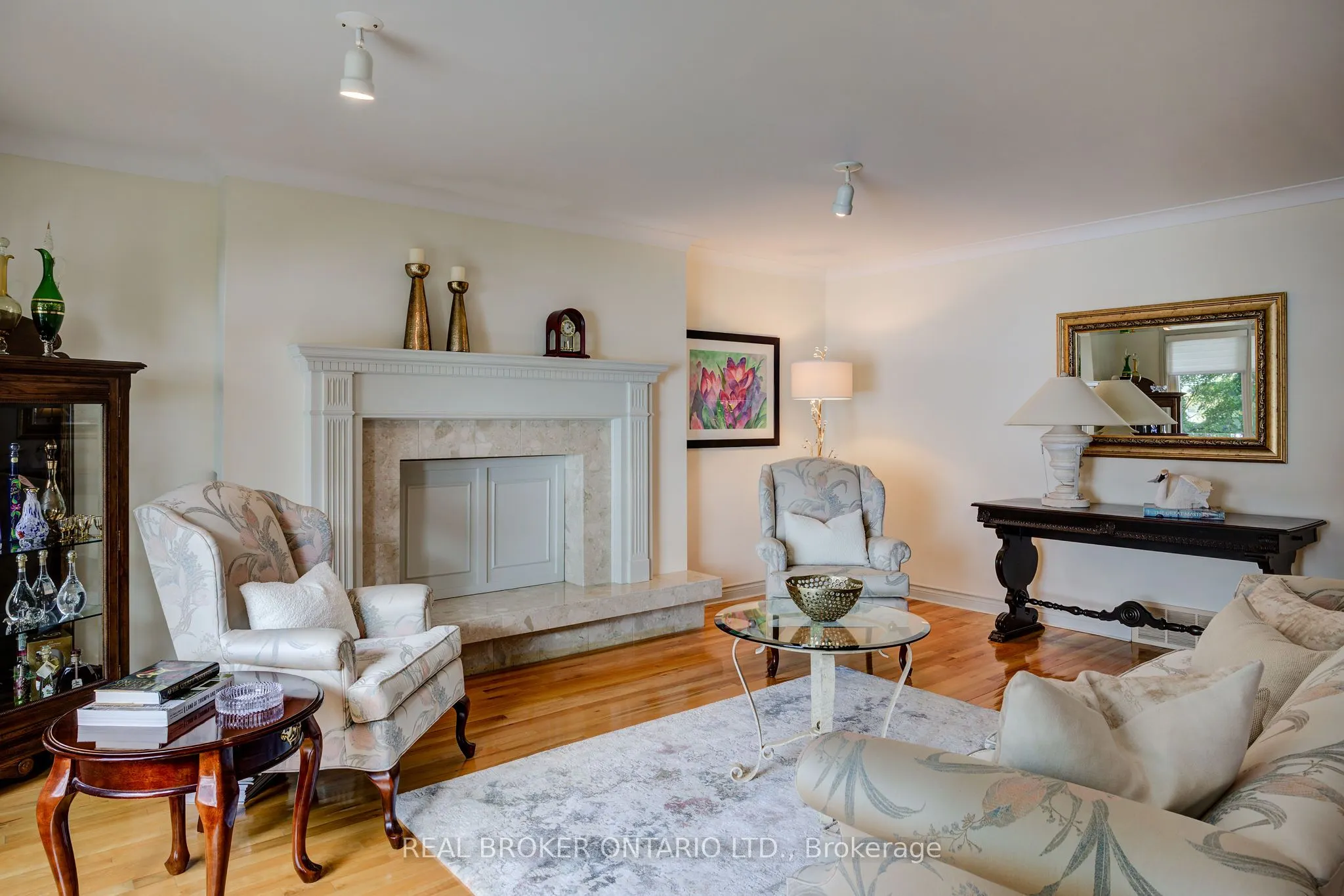 867 Admiral Drive