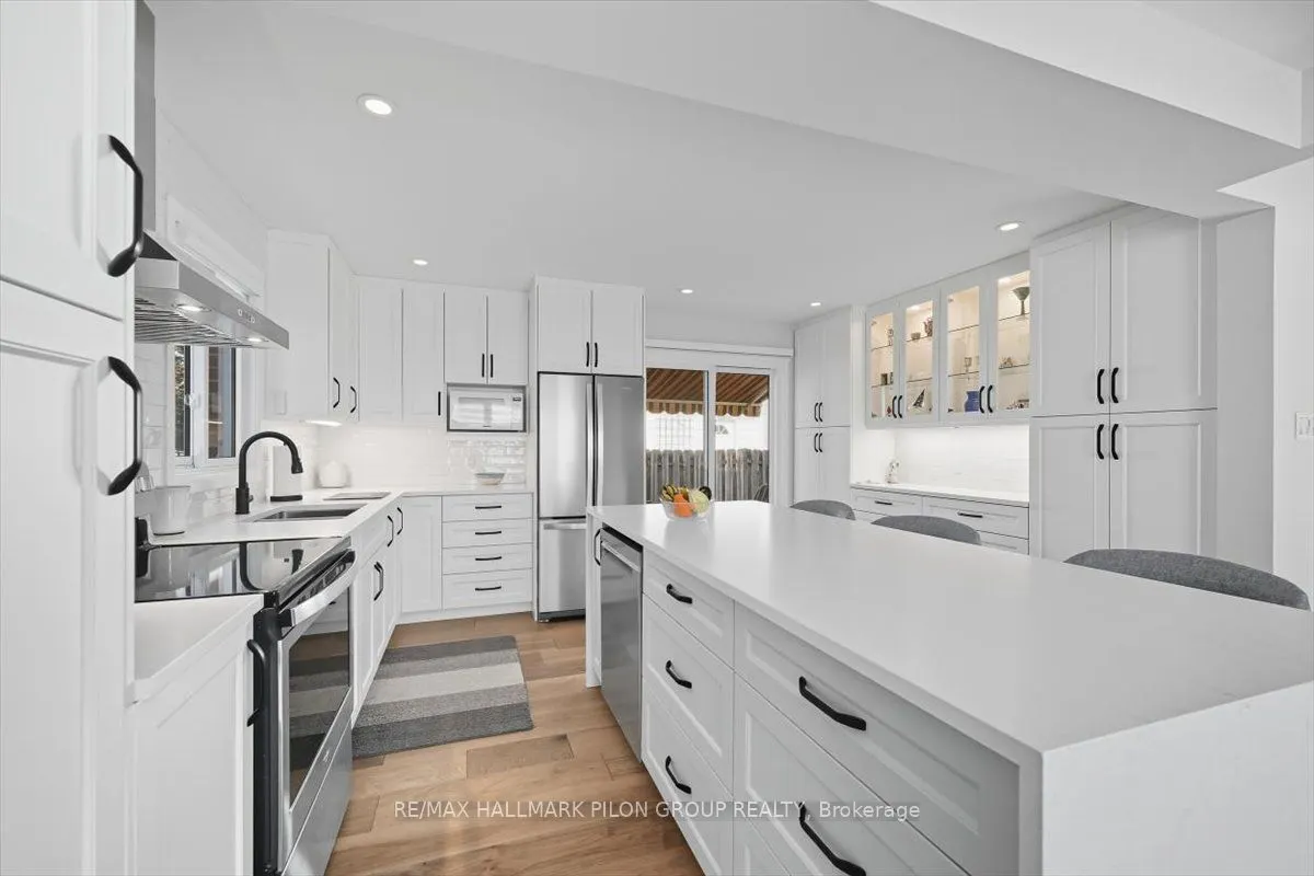 6343 Viseneau Drive