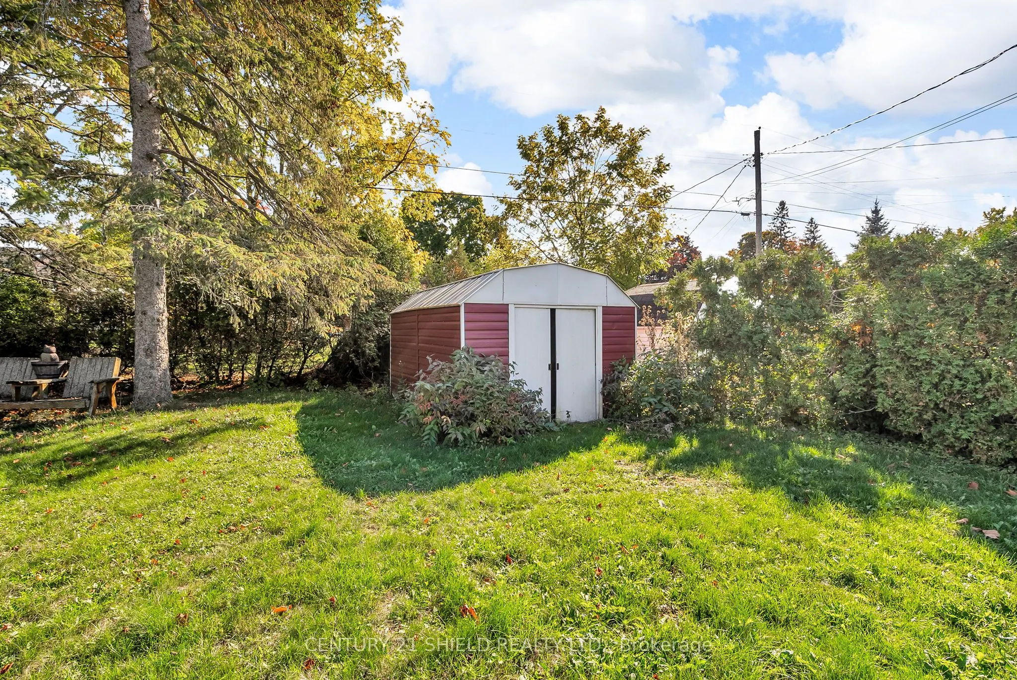 94 COLUMBIA Avenue
