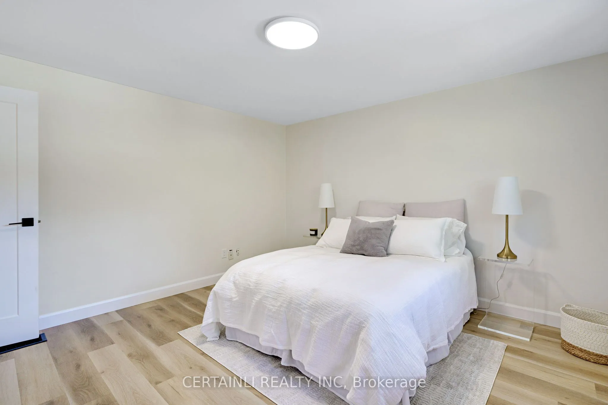1180 Guildwood Boulevard