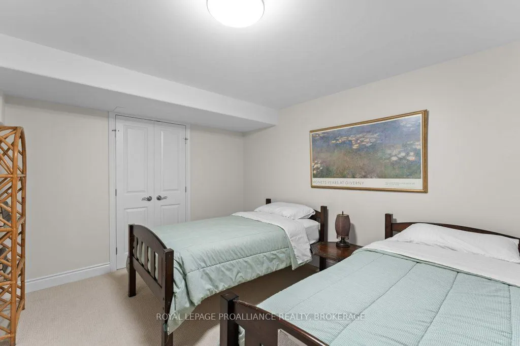 1415 Stoneridge Drive