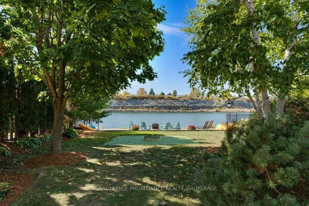1415 Stoneridge Drive