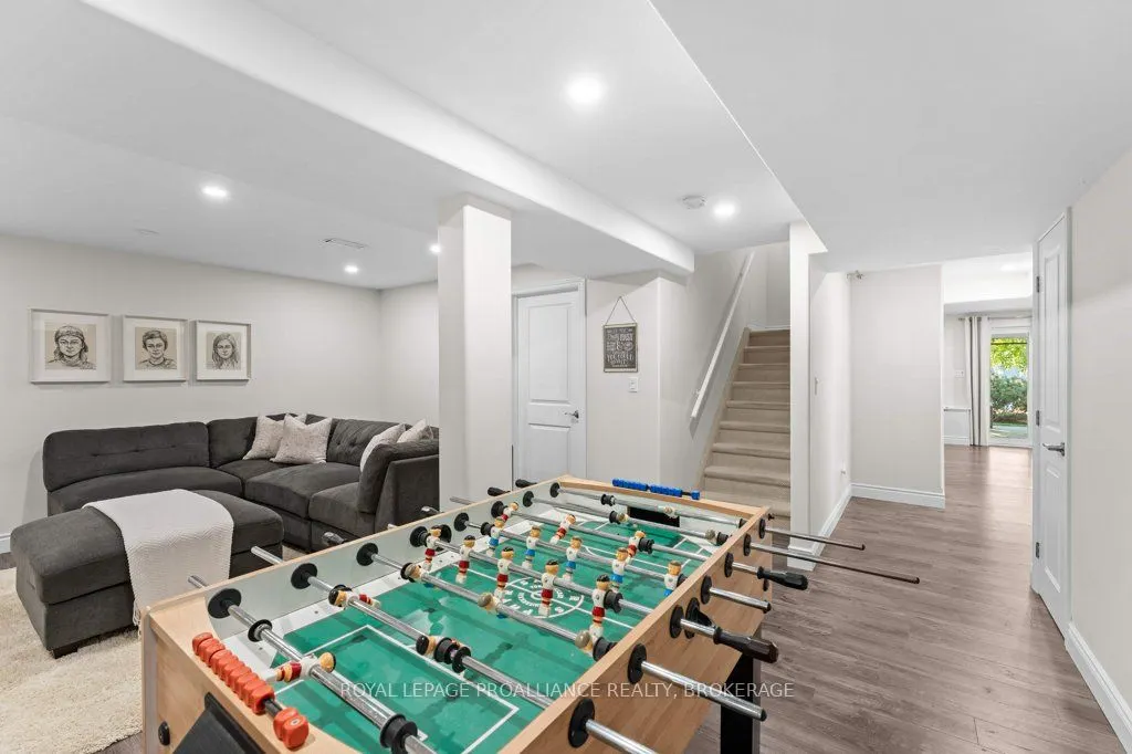 1415 Stoneridge Drive