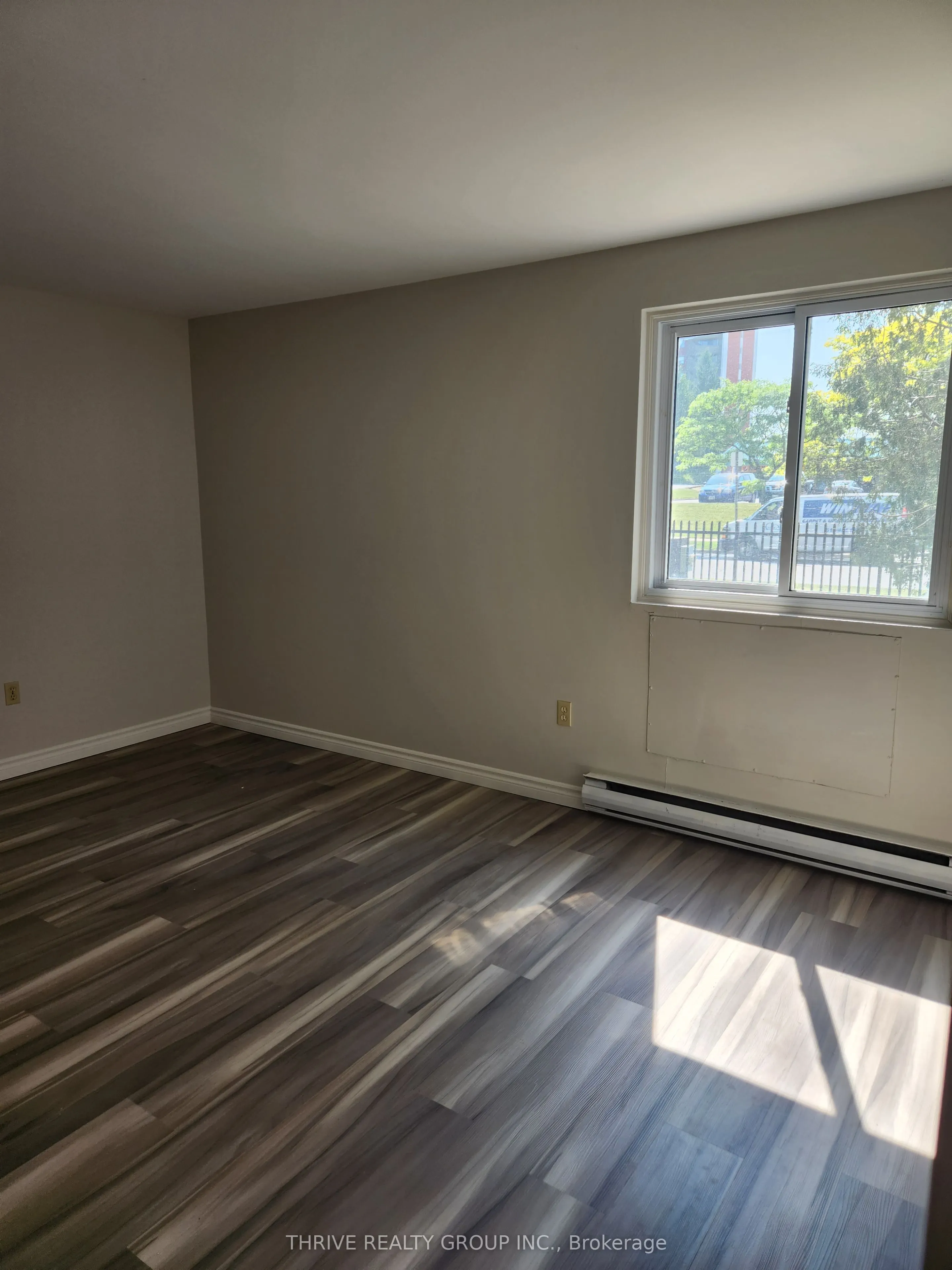 1100 Jalna Boulevard, #101