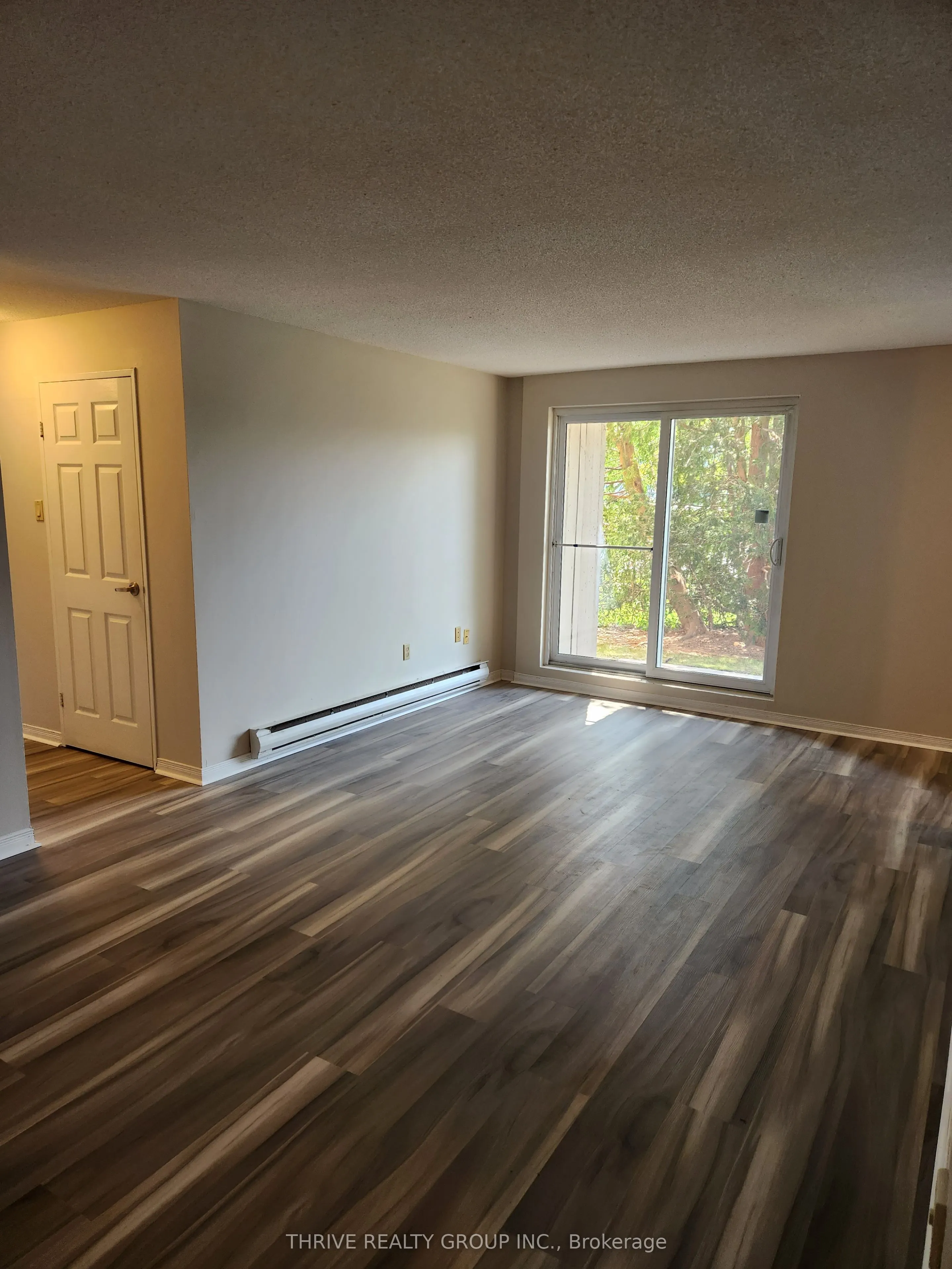 1100 Jalna Boulevard, #101