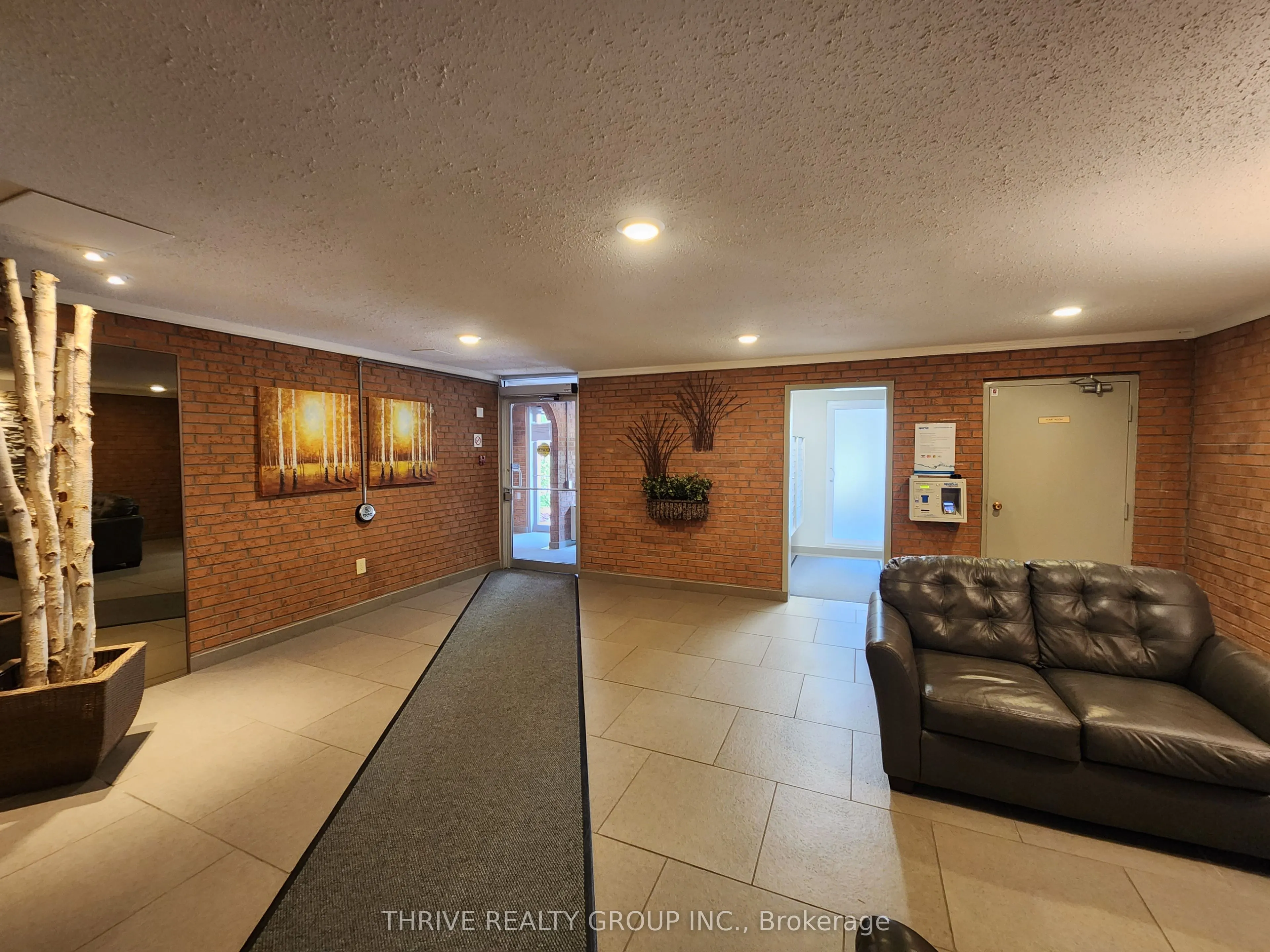 1100 Jalna Boulevard, #101