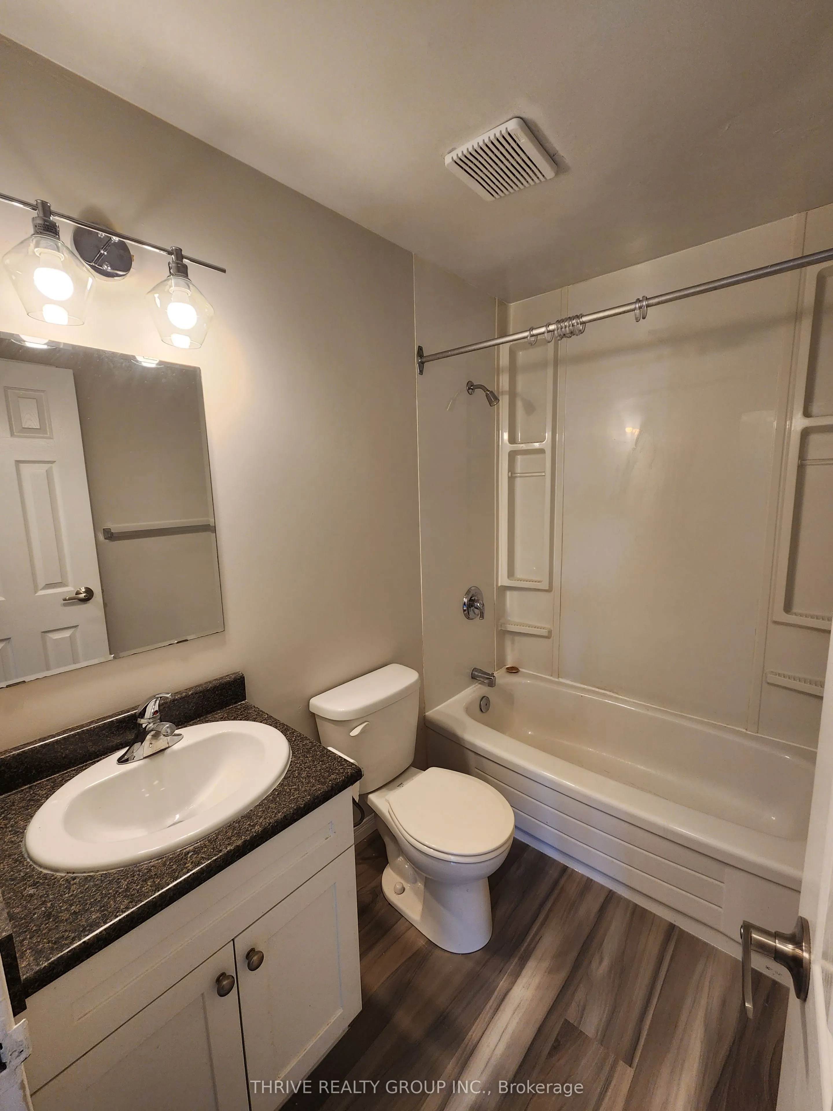 1100 Jalna Boulevard, #101
