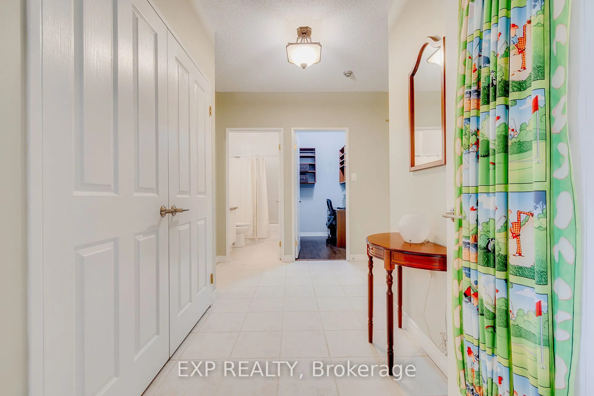 255 Keats Way, #403