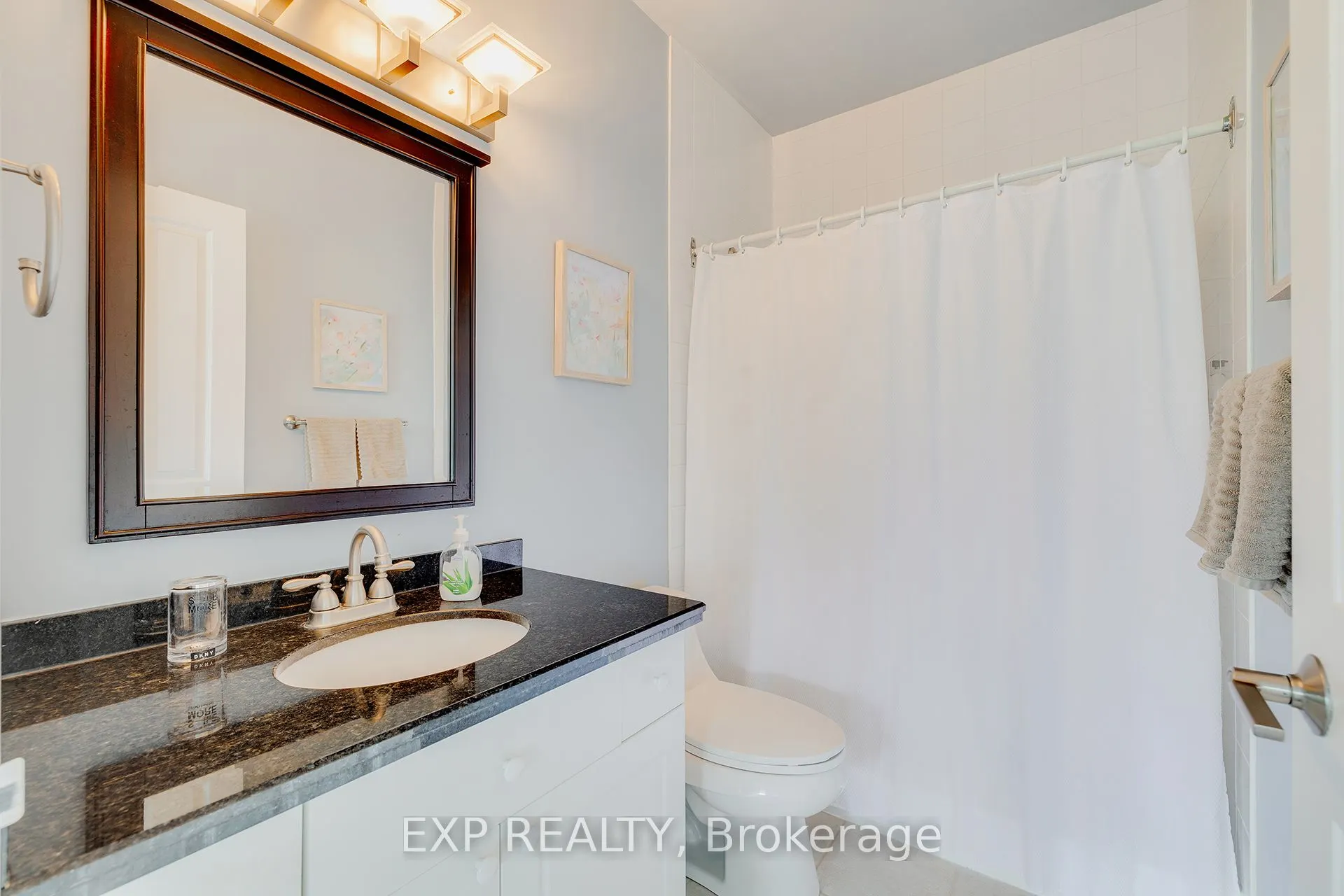 255 Keats Way, #403