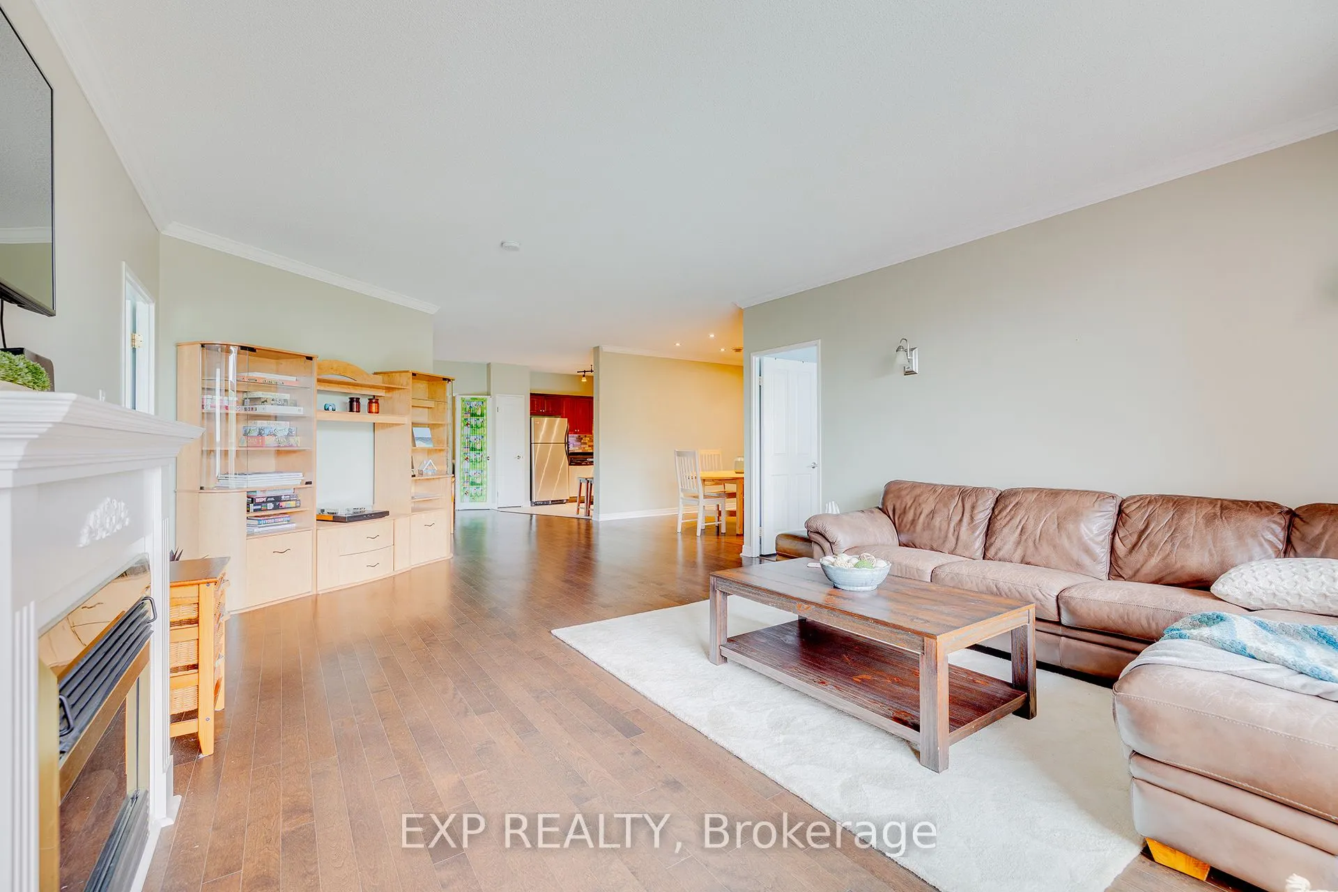 255 Keats Way, #403