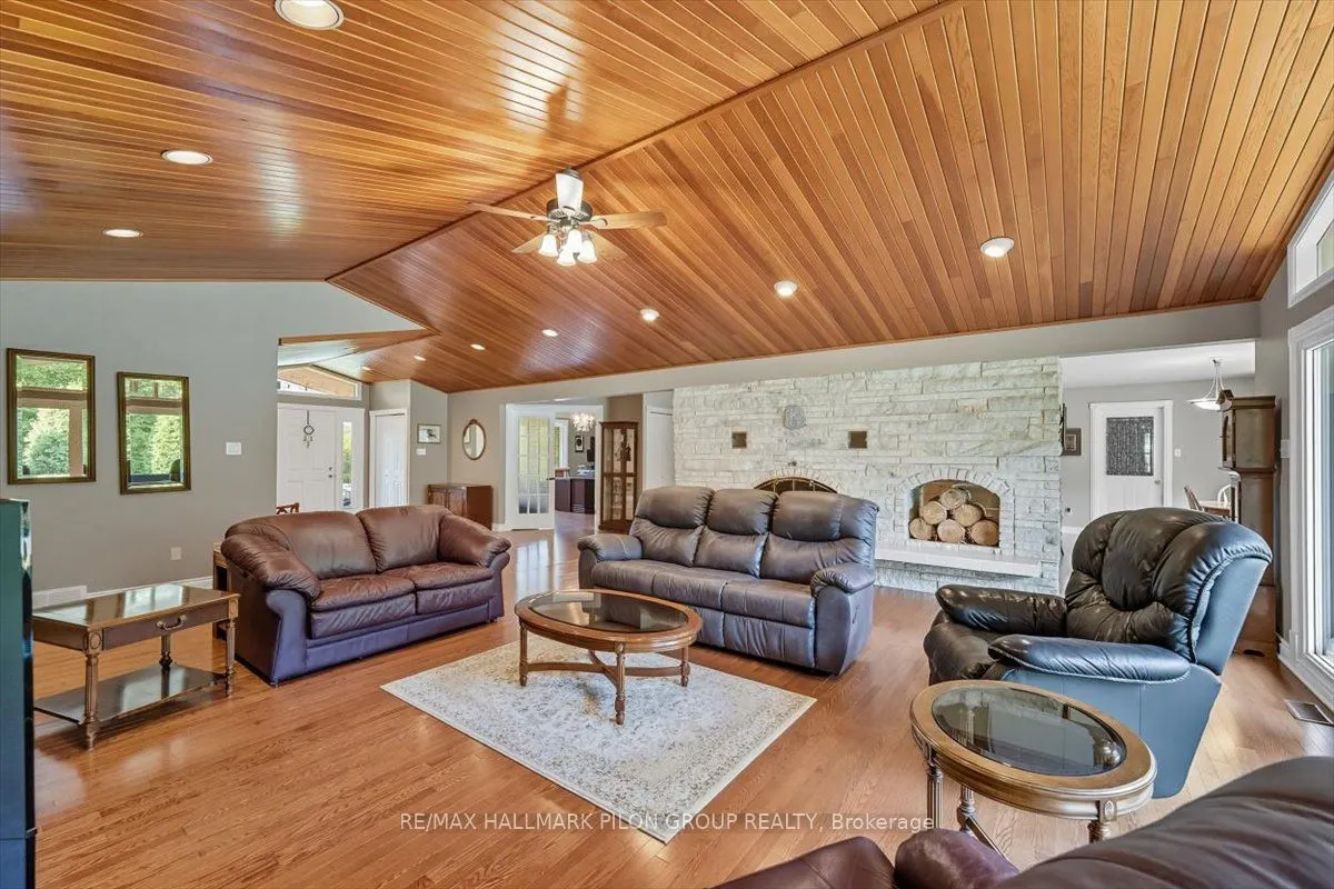1717 Lakeshore Drive