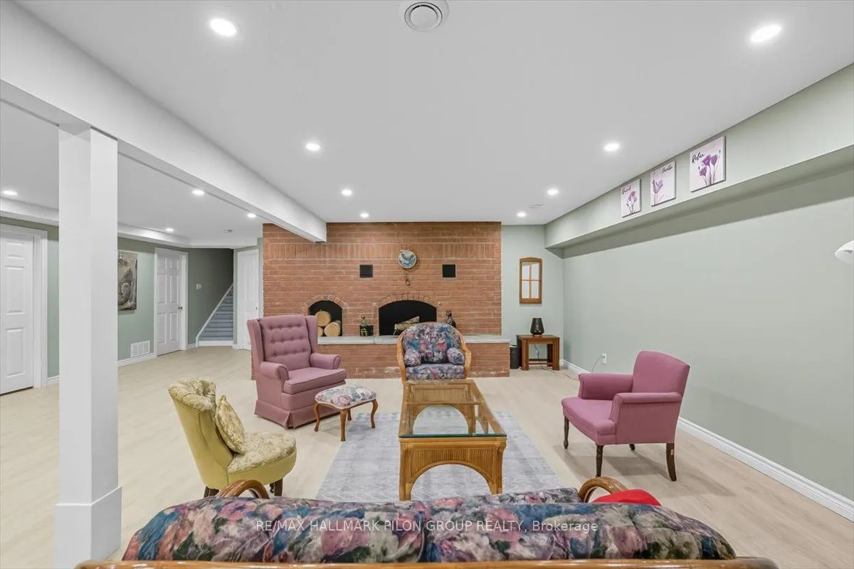 1717 Lakeshore Drive