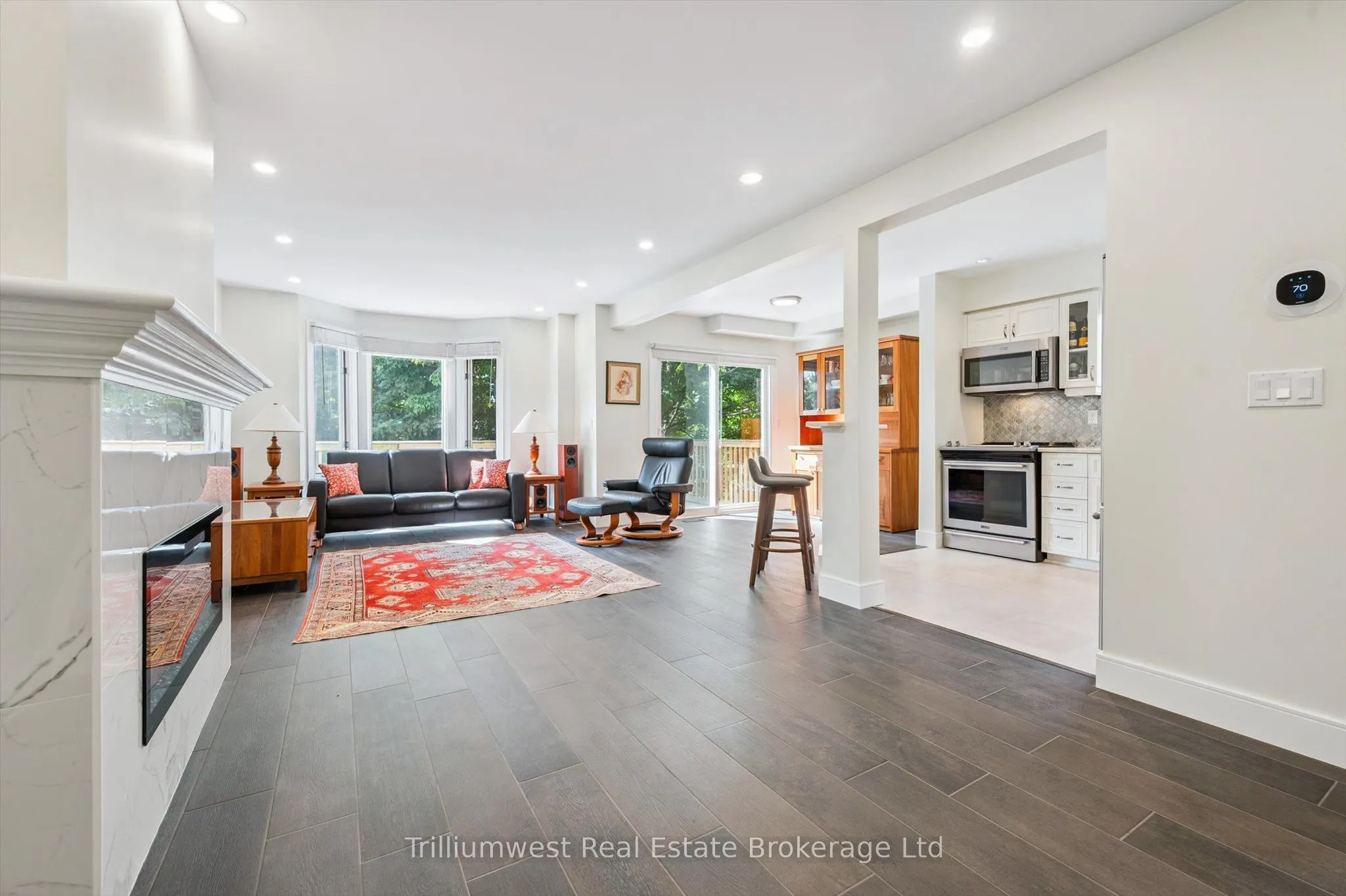 941 Gordon Street, #64