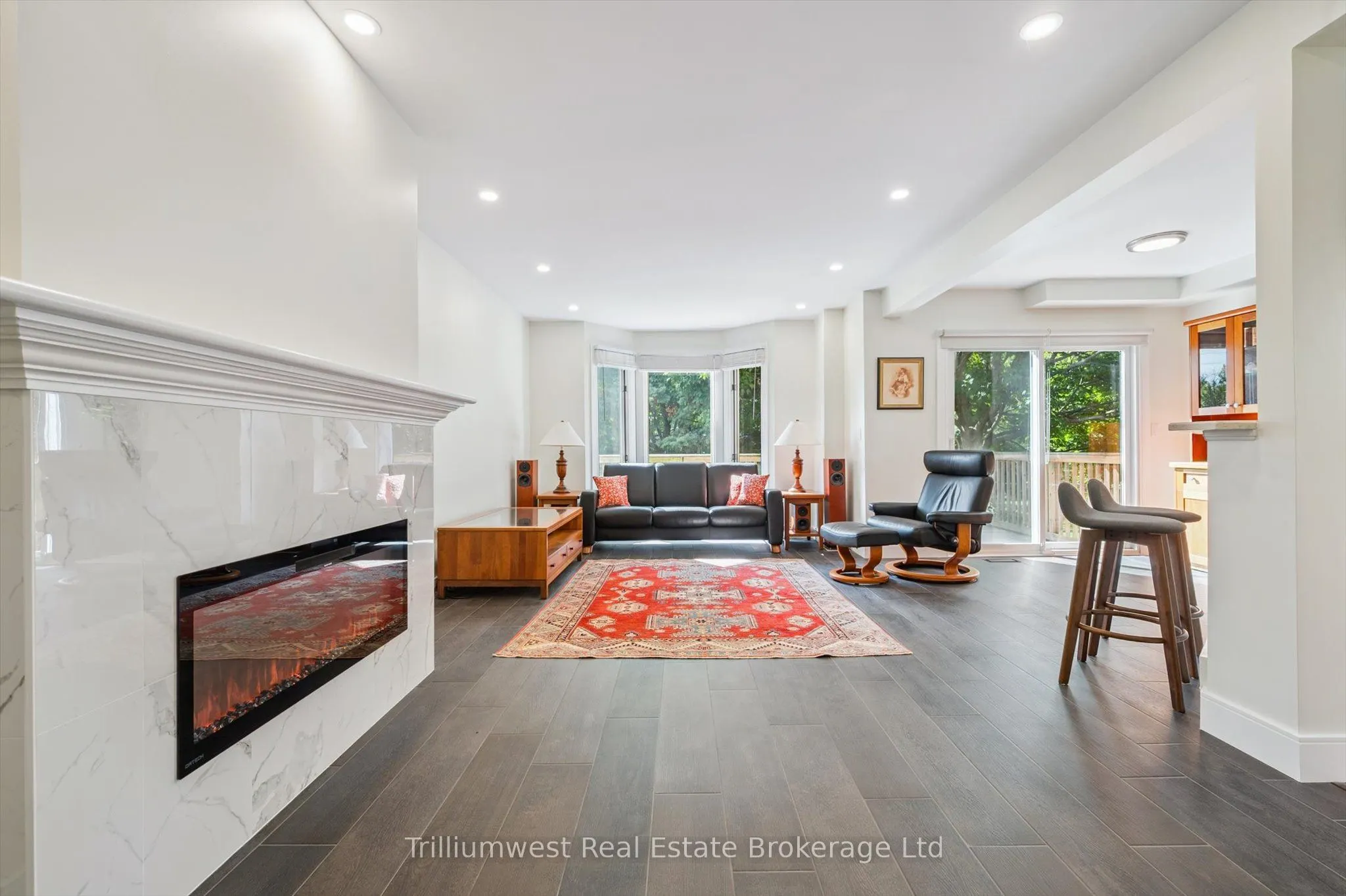 941 Gordon Street, #64