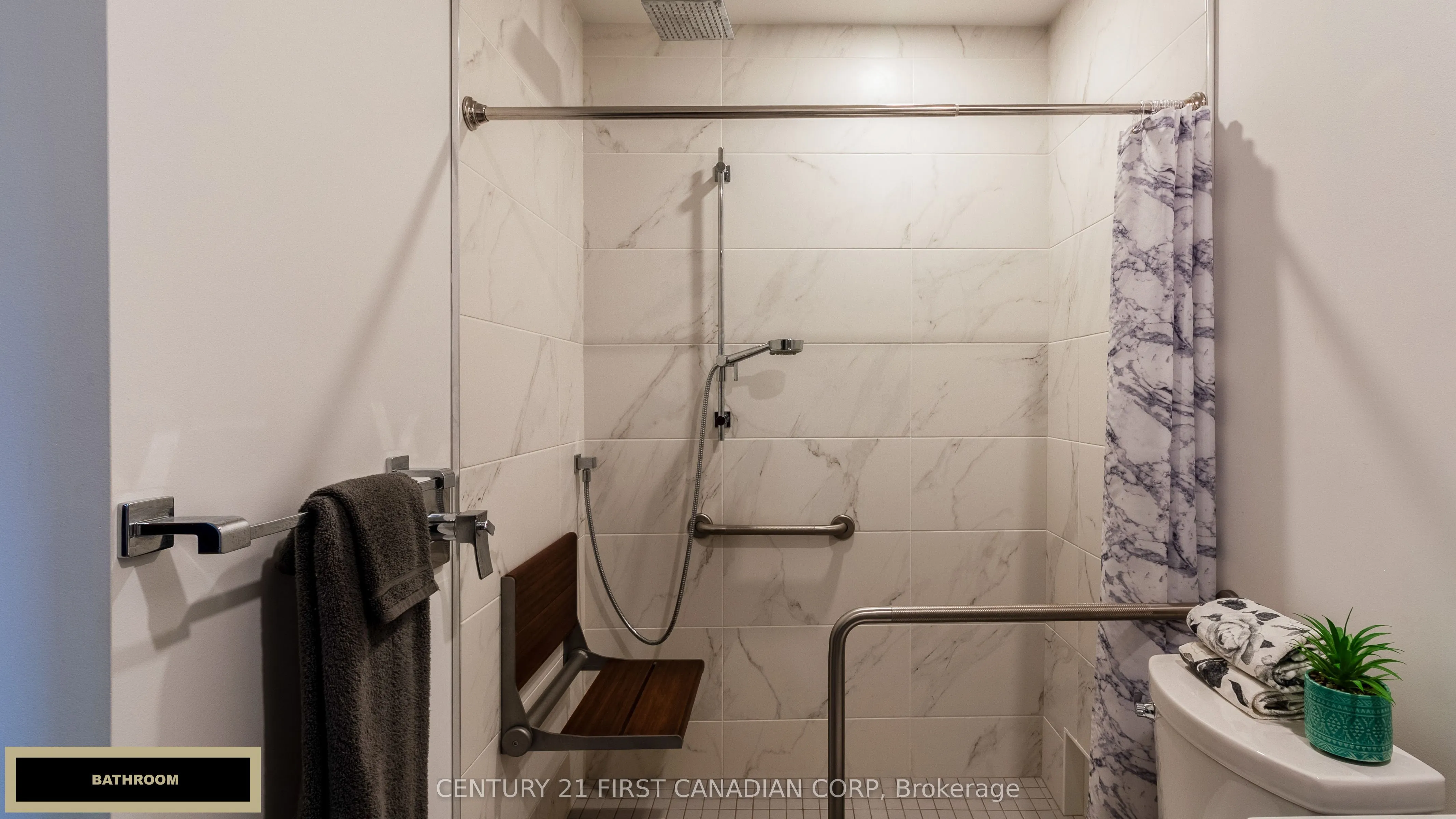 1180 Commissioners Road W, #210