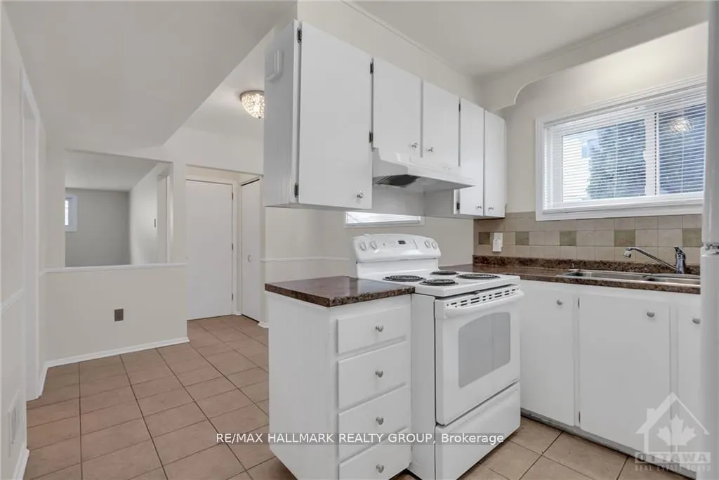 280 ST DENIS Street