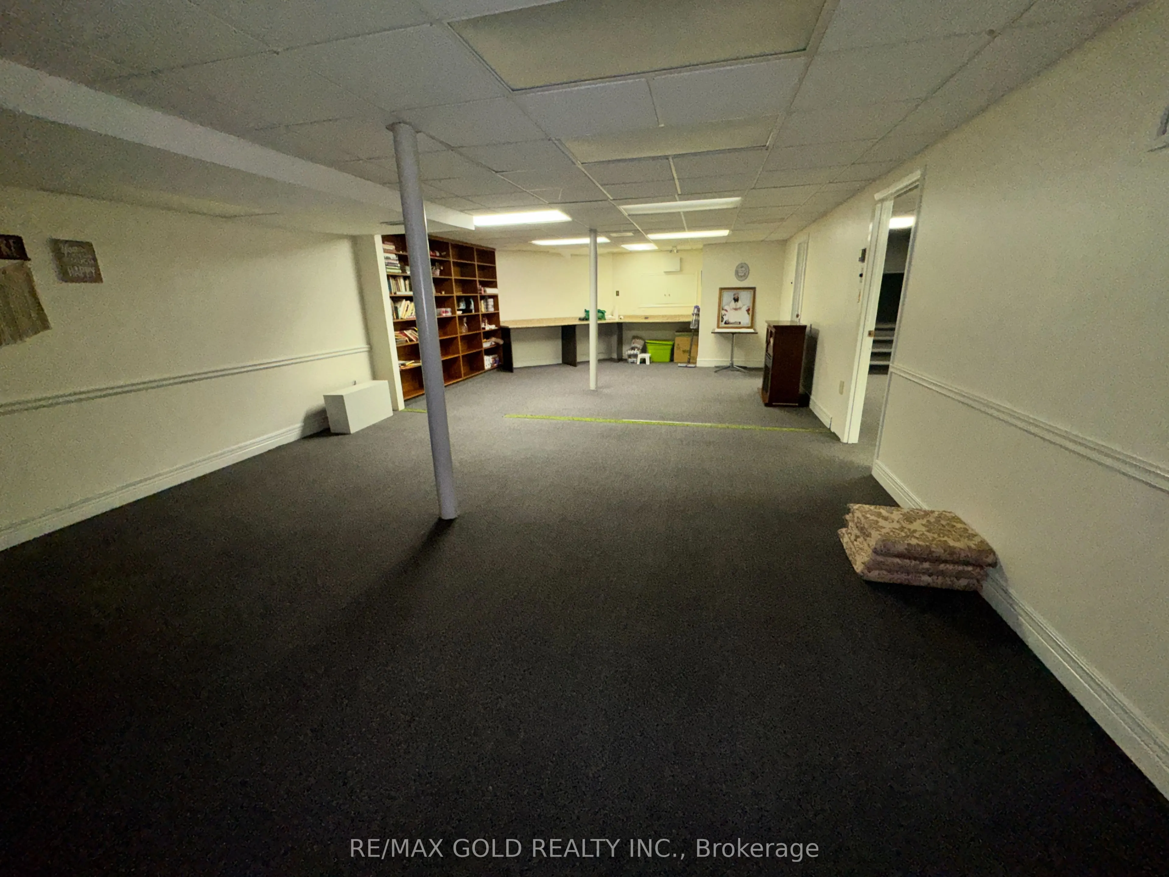 1441 Barton Street E